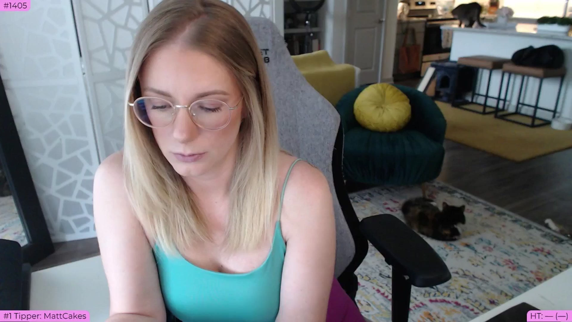 Gallery image thumbnail from Teecake's myfreecams stream on, 05/23/2024, 16:24 image 5 of 20