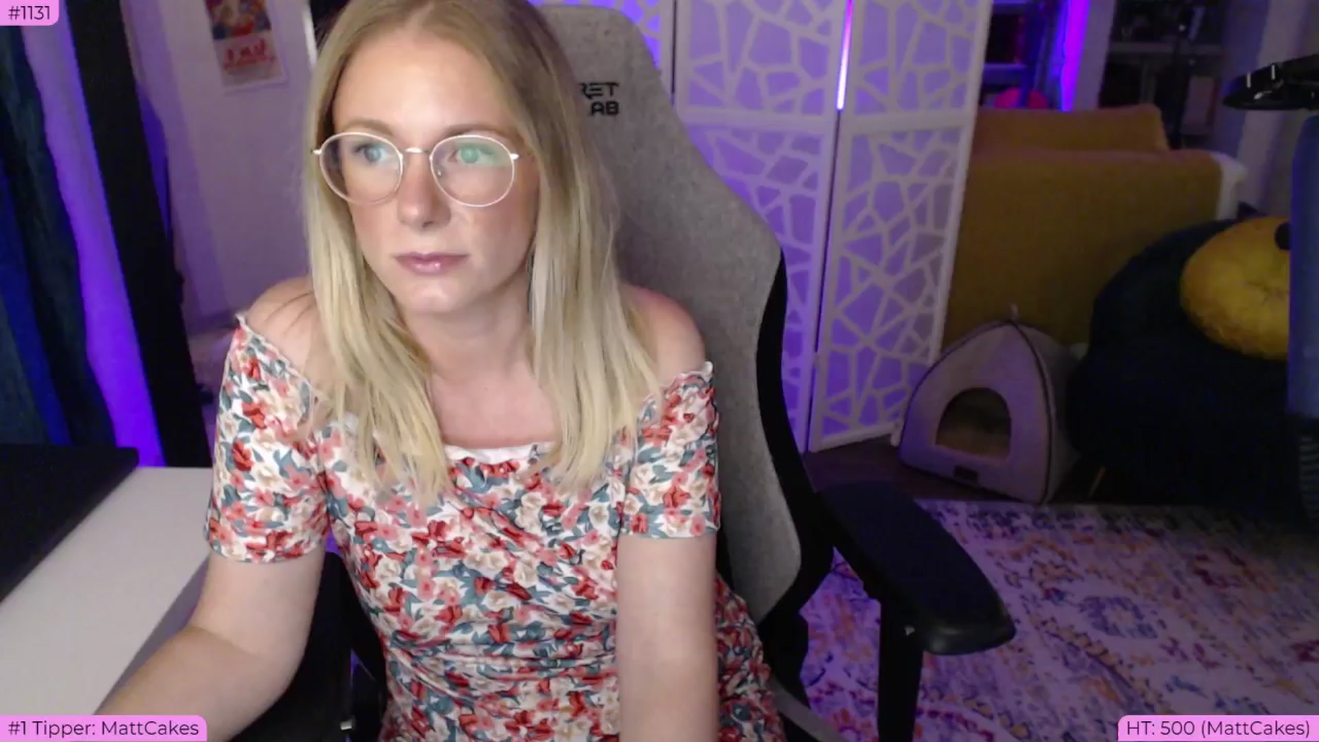 Gallery image thumbnail from Teecake's myfreecams stream on, 05/24/2024, 03:13 image 4 of 20