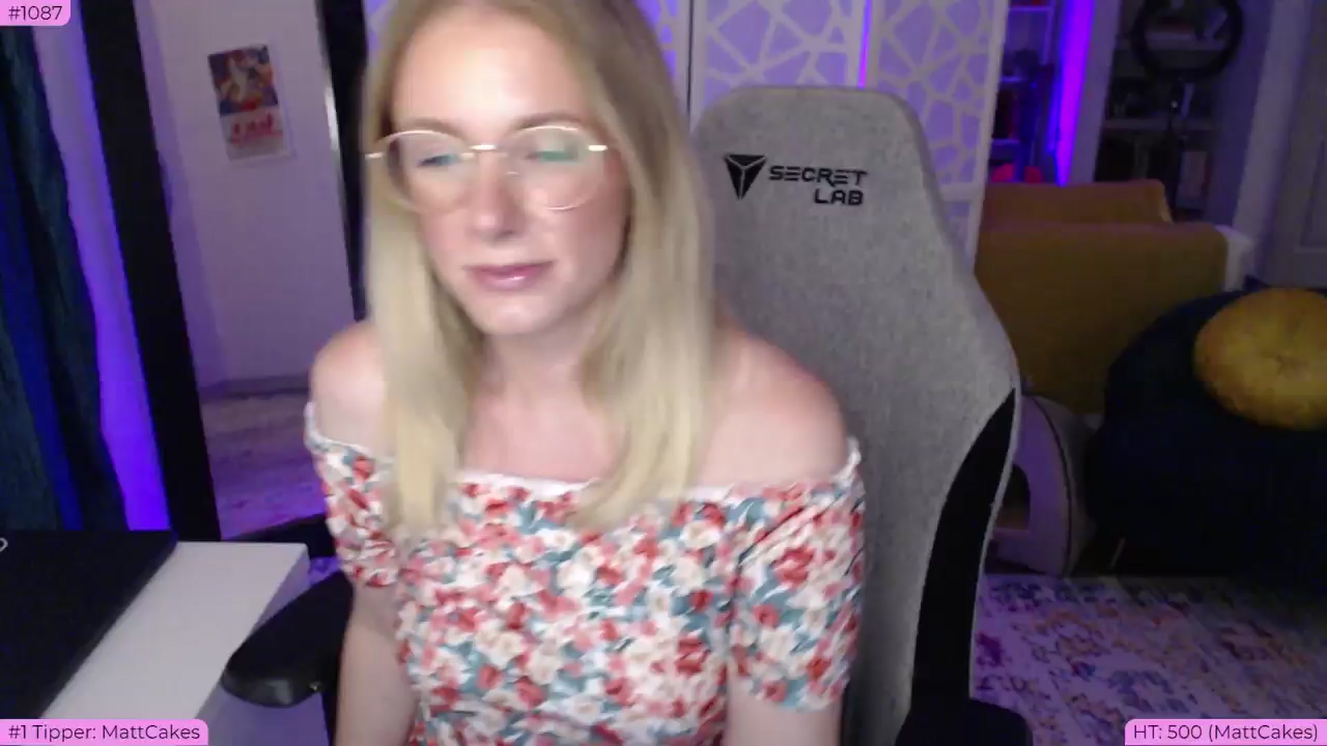 Gallery image thumbnail from Teecake's myfreecams stream on, 05/24/2024, 03:13 image 9 of 20