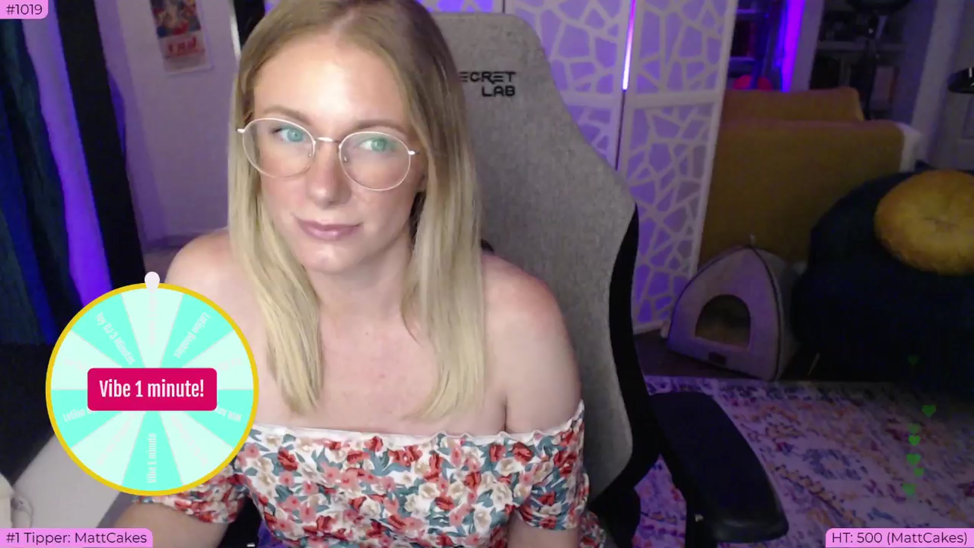 Gallery image thumbnail from Teecake's myfreecams stream on, 05/24/2024, 03:13 image 16 of 20