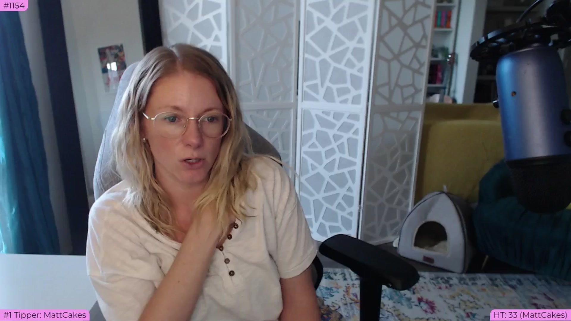 Gallery image thumbnail from Teecake's myfreecams stream on, 05/29/2024, 01:15 image 3 of 20