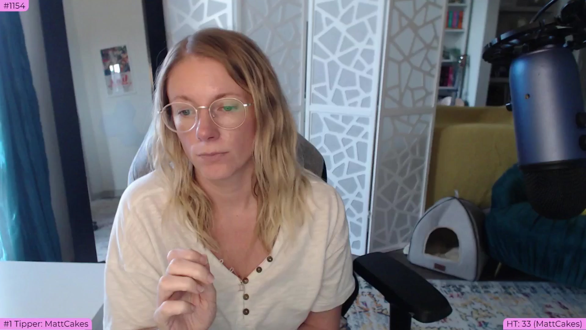 Gallery image thumbnail from Teecake's myfreecams stream on, 05/29/2024, 01:15 image 5 of 20