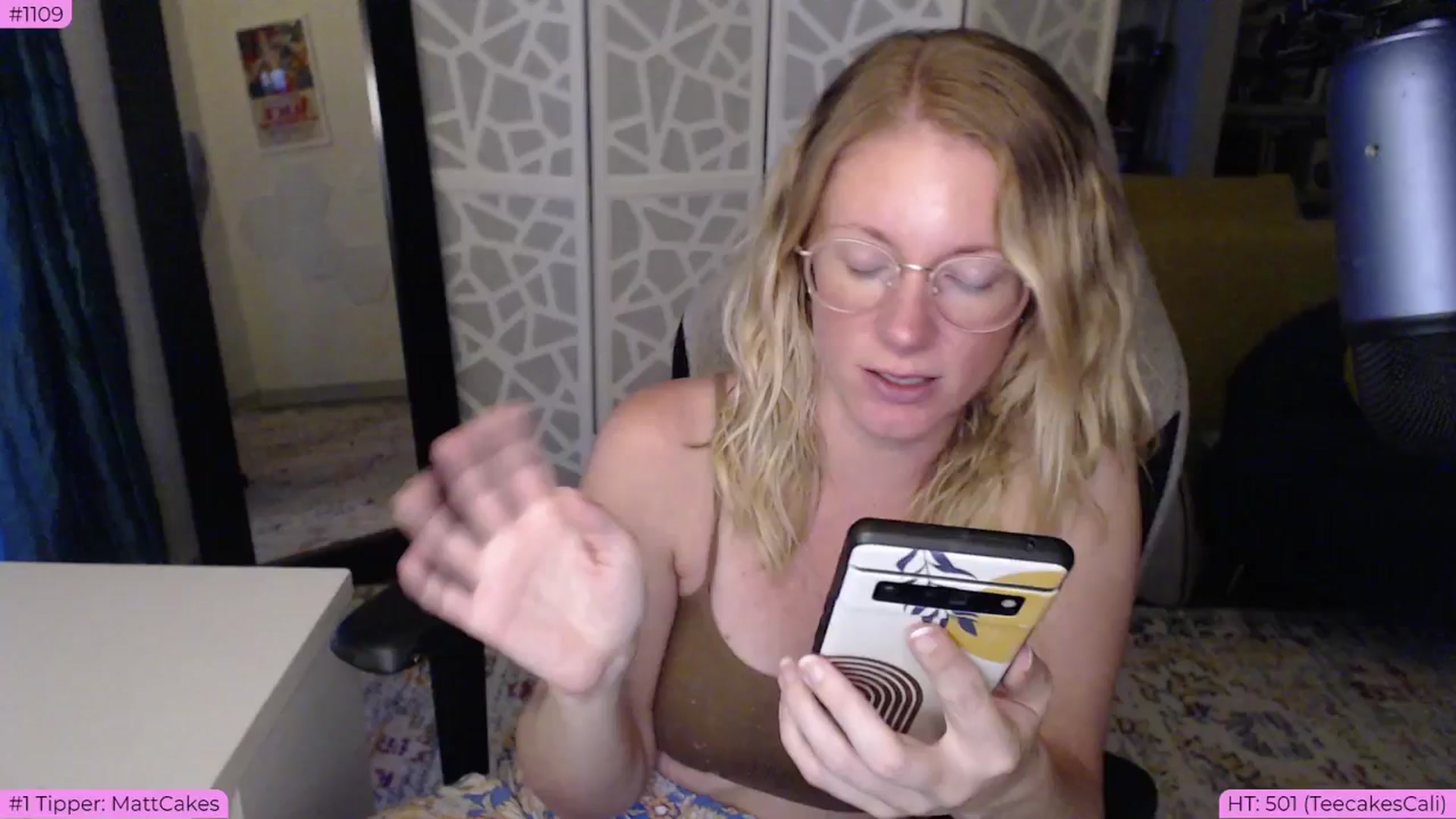 Gallery image thumbnail from Teecake's myfreecams stream on, 05/29/2024, 03:02 image 5 of 20