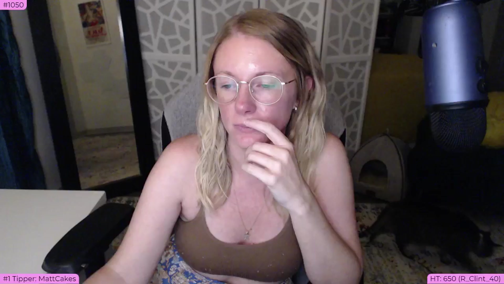Gallery image thumbnail from Teecake's myfreecams stream on, 05/29/2024, 03:02 image 15 of 20