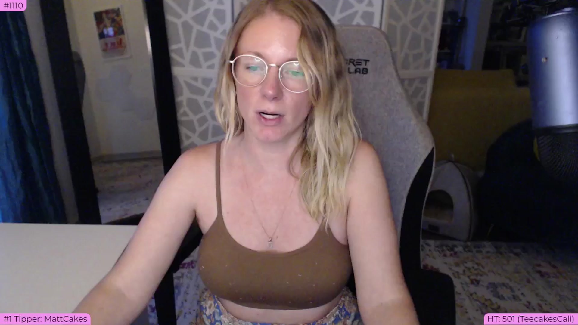 Gallery image thumbnail from Teecake's myfreecams stream on, 05/29/2024, 03:02 image 4 of 20
