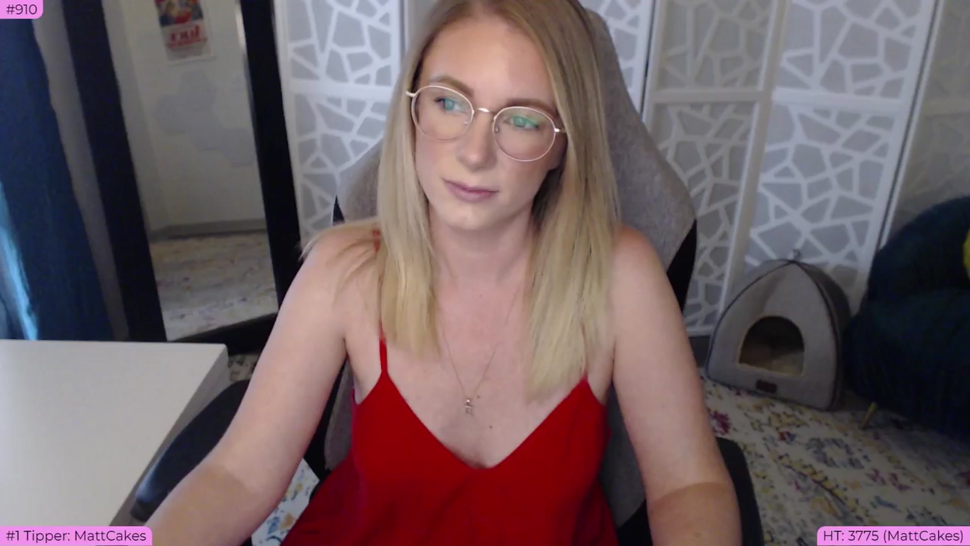 Gallery image thumbnail from Teecake's myfreecams stream on, 06/03/2024, 04:57 image 3 of 20