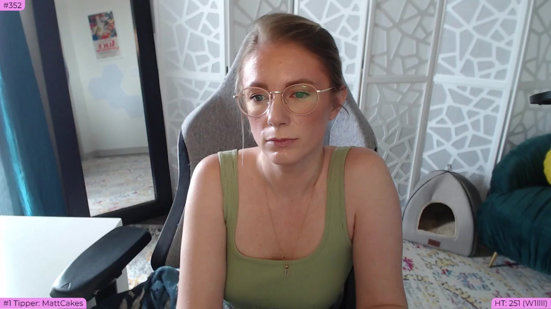 Gallery image thumbnail from Teecake's myfreecams stream on, 06/03/2024, 17:36 image 20 of 20