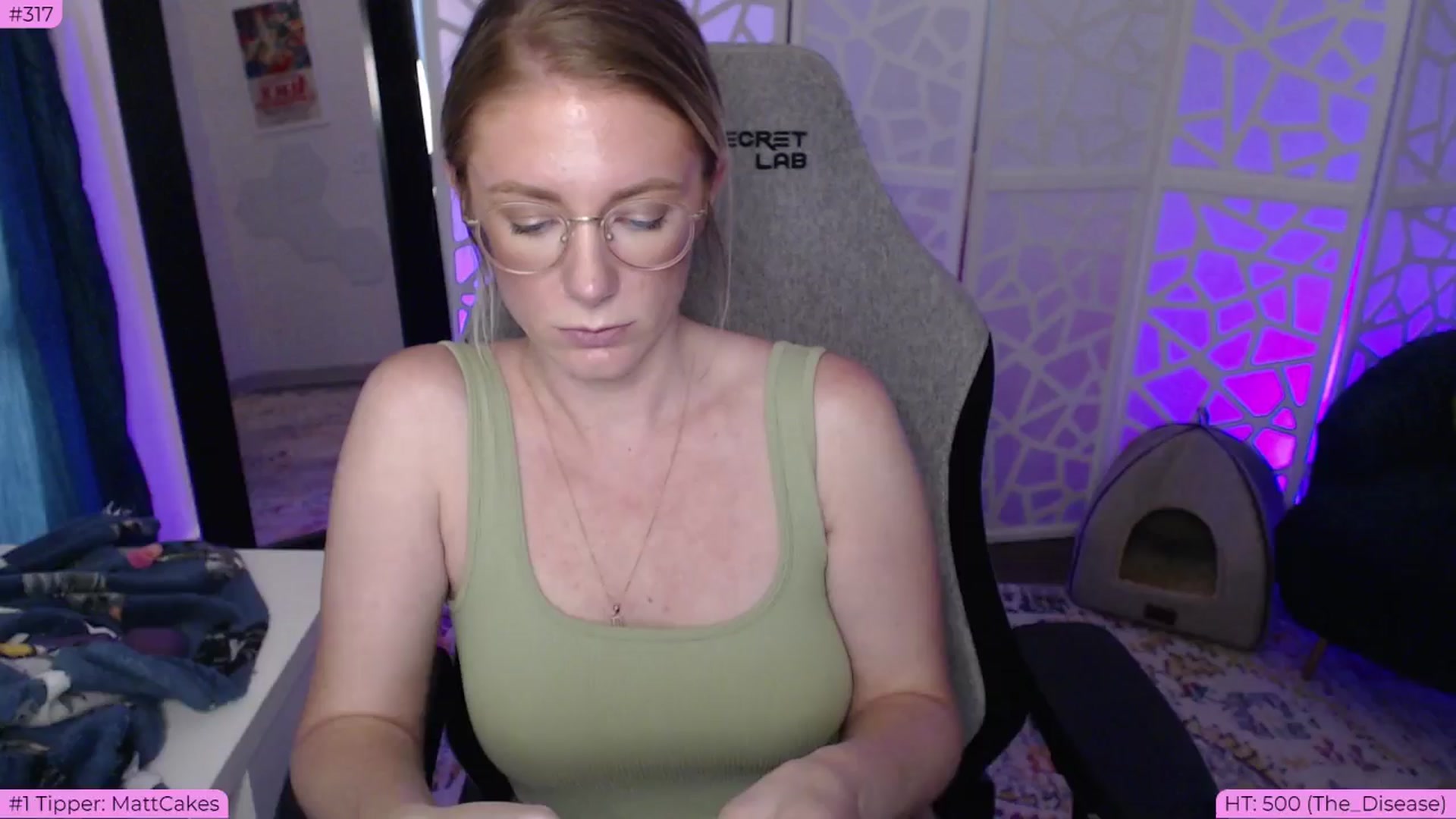Gallery image thumbnail from Teecake's myfreecams stream on, 06/04/2024, 02:40 image 6 of 20