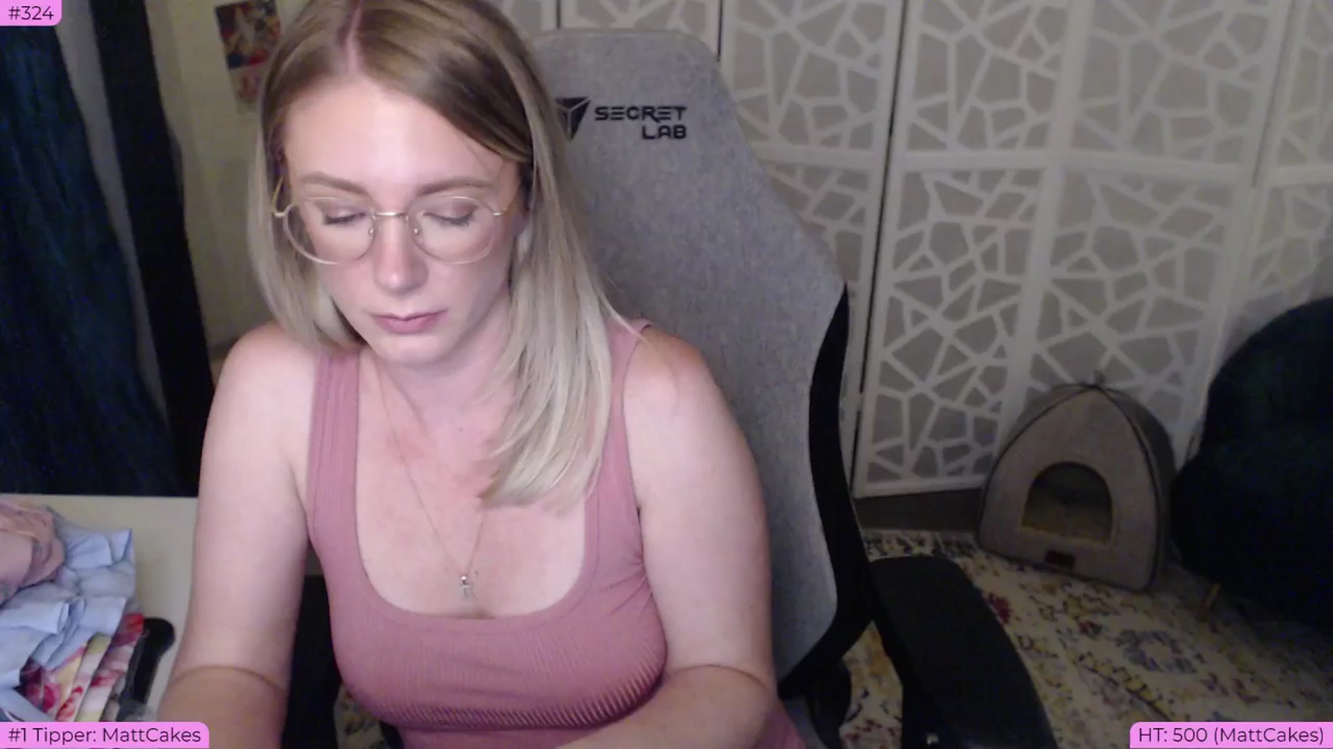 Gallery image thumbnail from Teecake's myfreecams stream on, 06/06/2024, 03:14 image 18 of 20