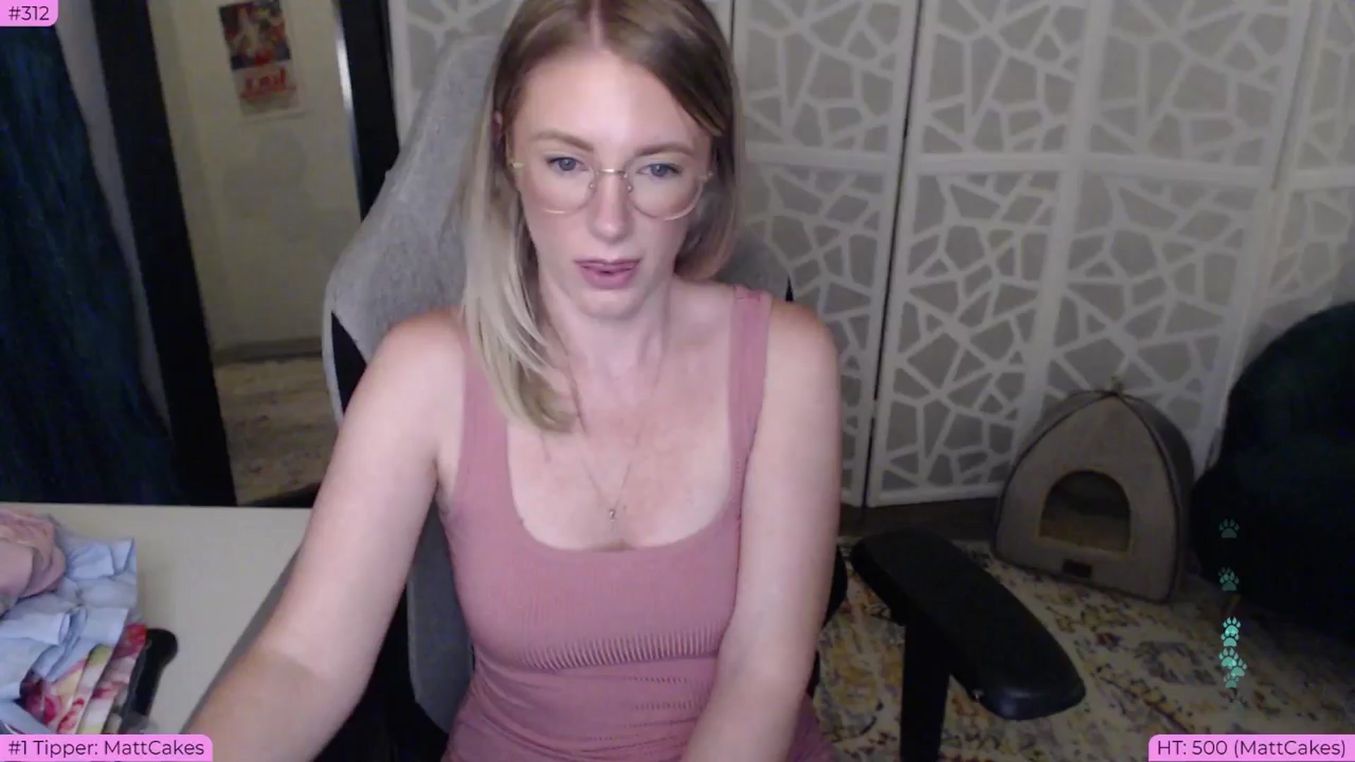 Gallery image thumbnail from Teecake's myfreecams stream on, 06/06/2024, 03:14 image 19 of 20