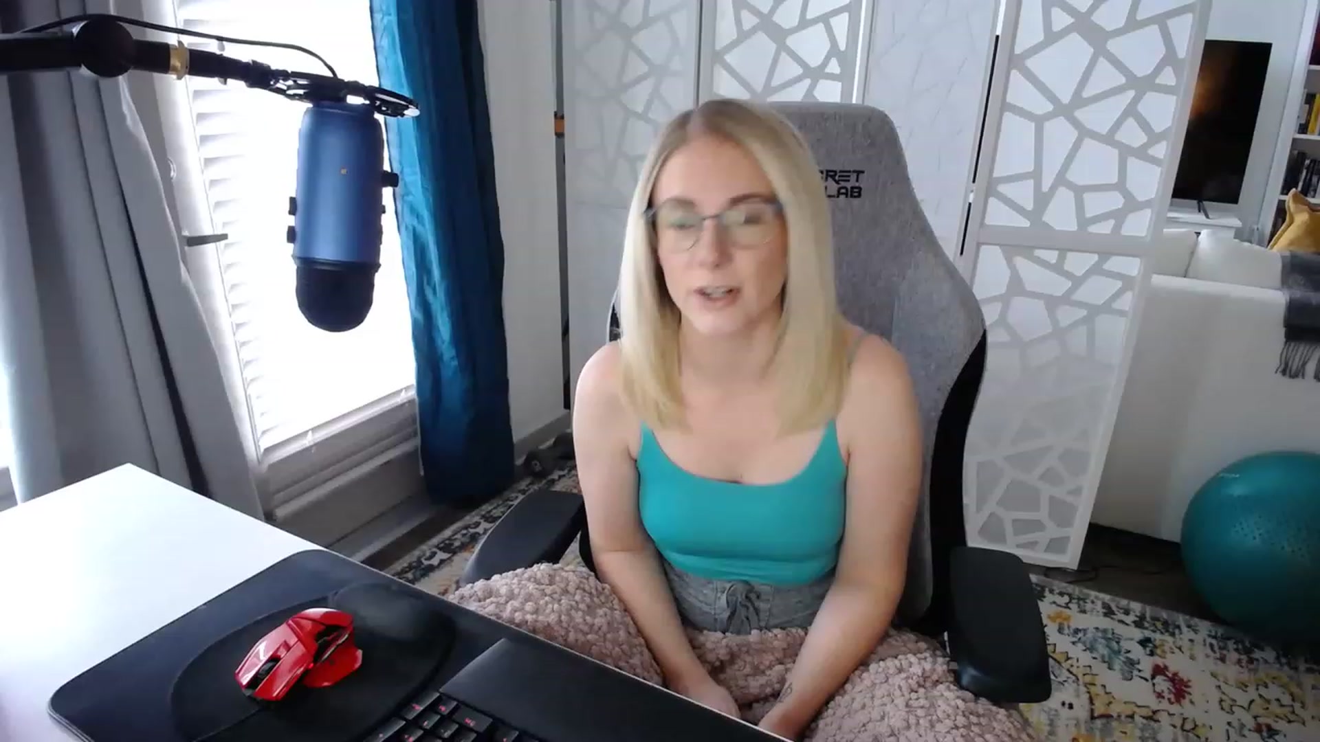 Gallery image thumbnail from TeecakeAvery's myfreecams stream on, 01/31/2023, 18:44 image 16 of 20
