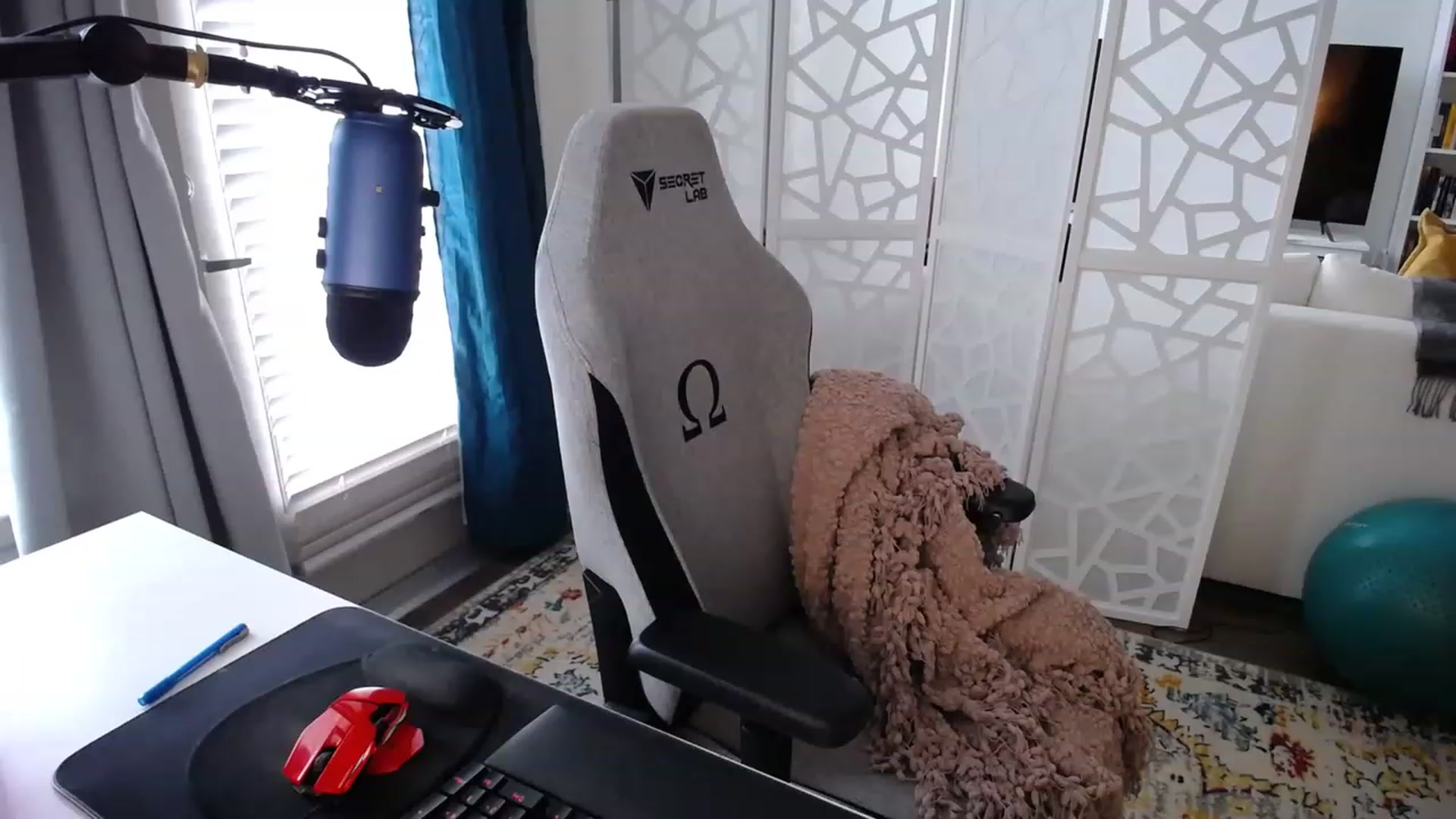 Gallery image thumbnail from TeecakeAvery's myfreecams stream on, 01/31/2023, 18:44 image 19 of 20