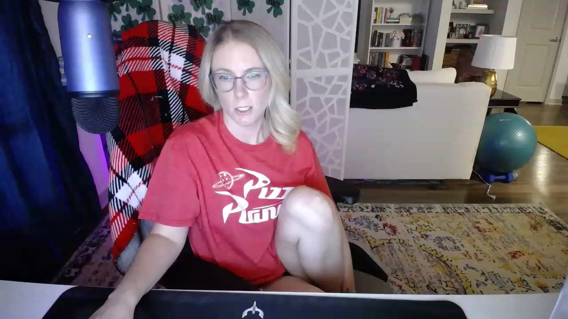 Gallery image thumbnail from TeecakeAvery's myfreecams stream on, 04/30/2023, 03:35 image 4 of 20