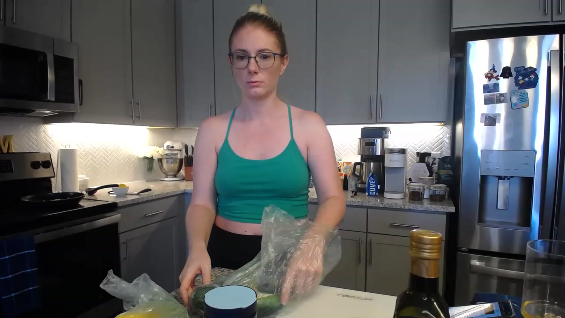 Gallery image thumbnail from TeecakeAvery's myfreecams stream on, 04/30/2023, 19:22 image 9 of 20