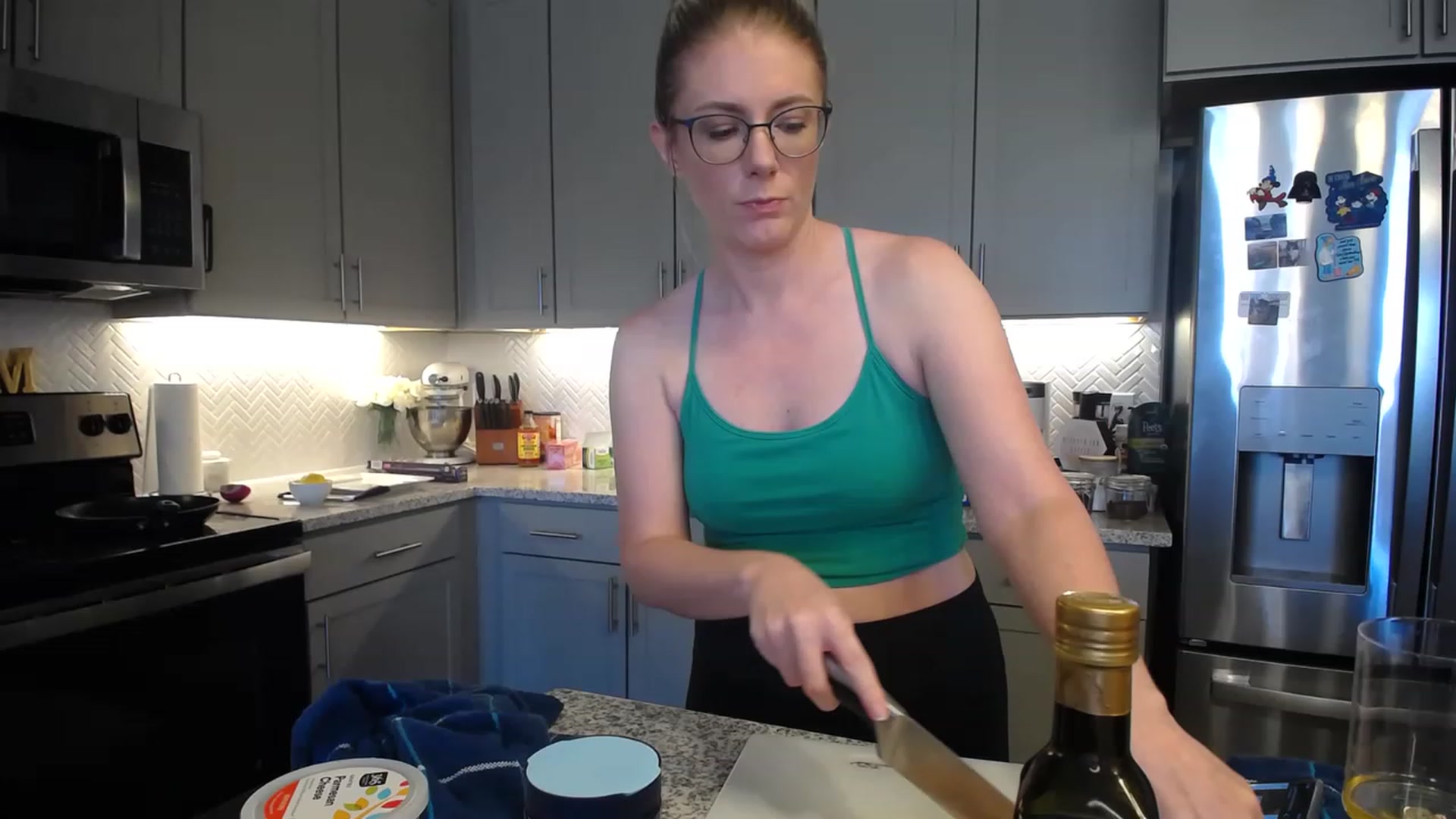 Gallery image thumbnail from TeecakeAvery's myfreecams stream on, 04/30/2023, 19:22 image 19 of 20