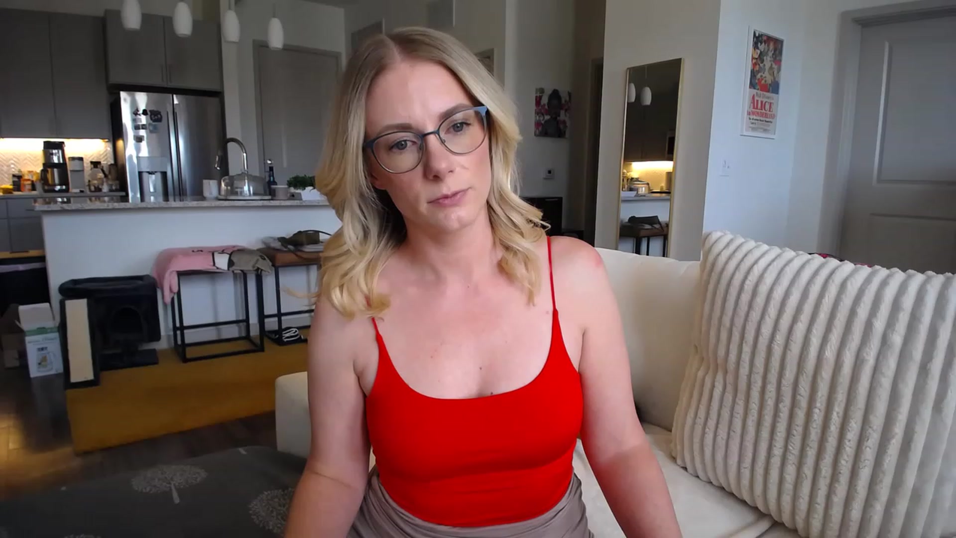 Gallery image thumbnail from TeecakeAvery's myfreecams stream on, 05/02/2023, 19:58 image 4 of 20