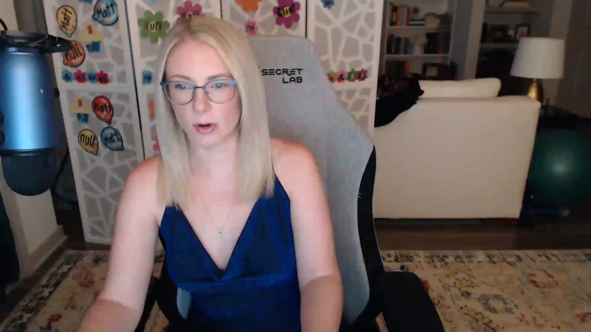 Gallery image thumbnail from TeecakeAvery's myfreecams stream on, 06/10/2023, 04:13 image 6 of 20