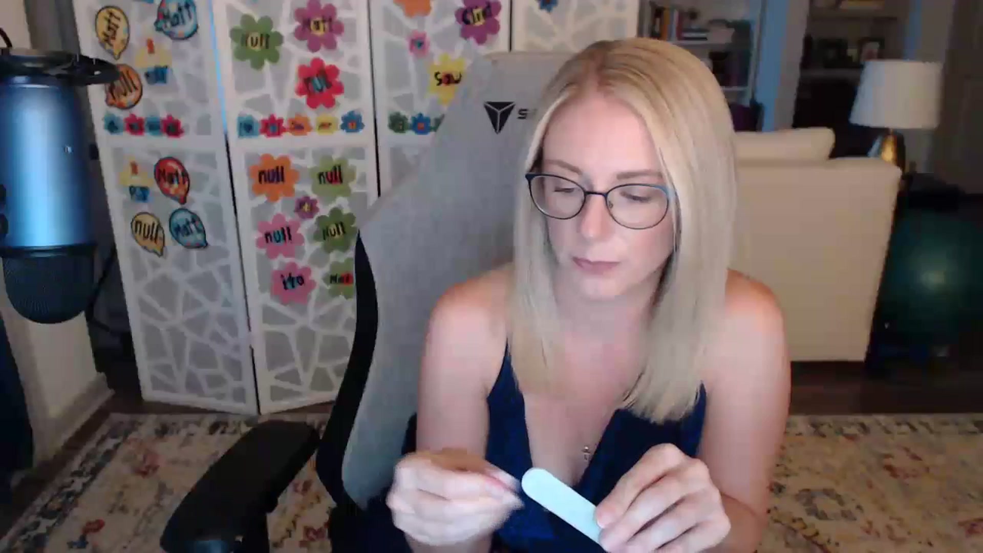 Gallery image thumbnail from TeecakeAvery's myfreecams stream on, 06/10/2023, 04:13 image 4 of 20