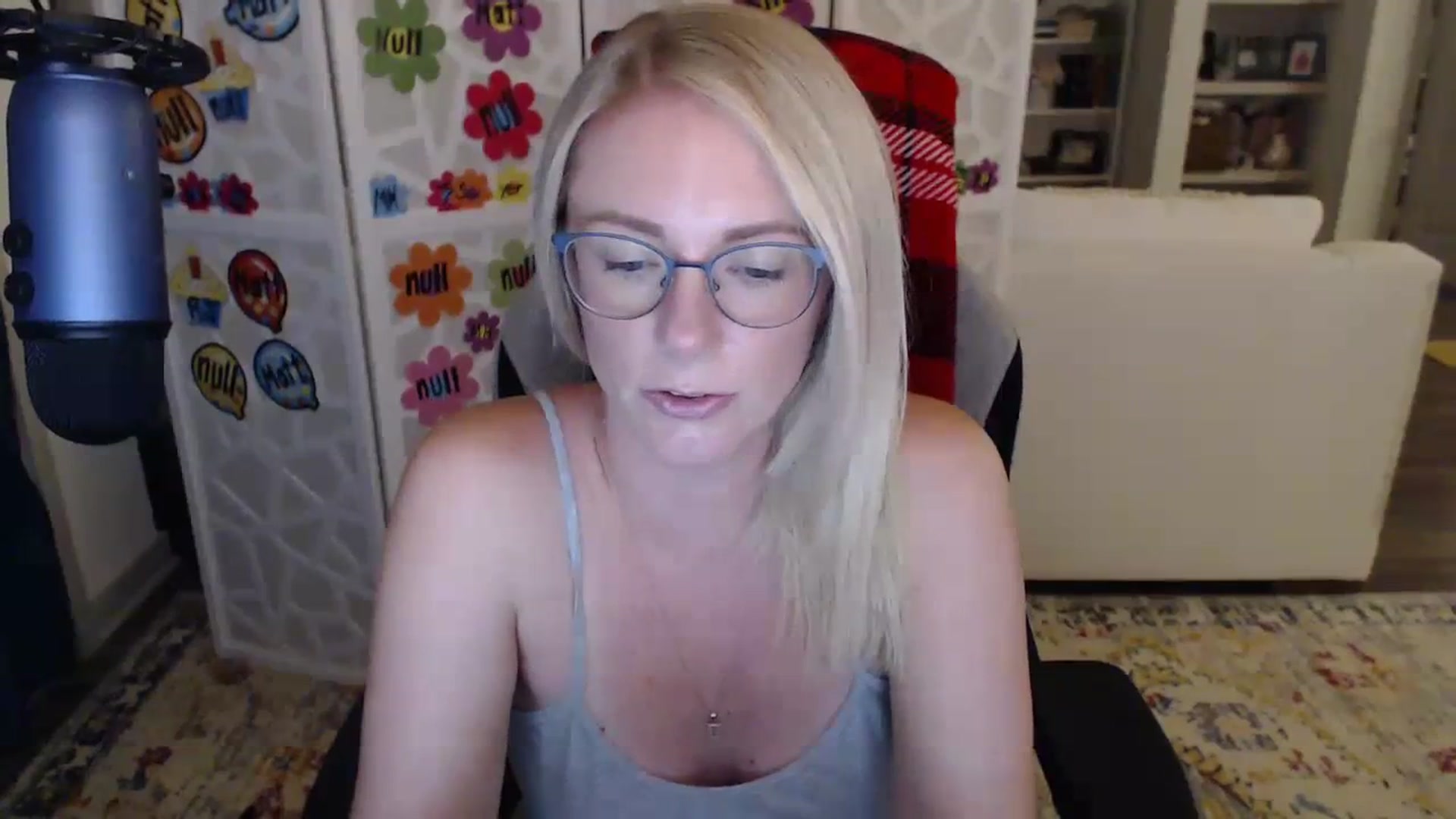 Gallery image thumbnail from TeecakeAvery's myfreecams stream on, 06/13/2023, 03:06 image 18 of 20