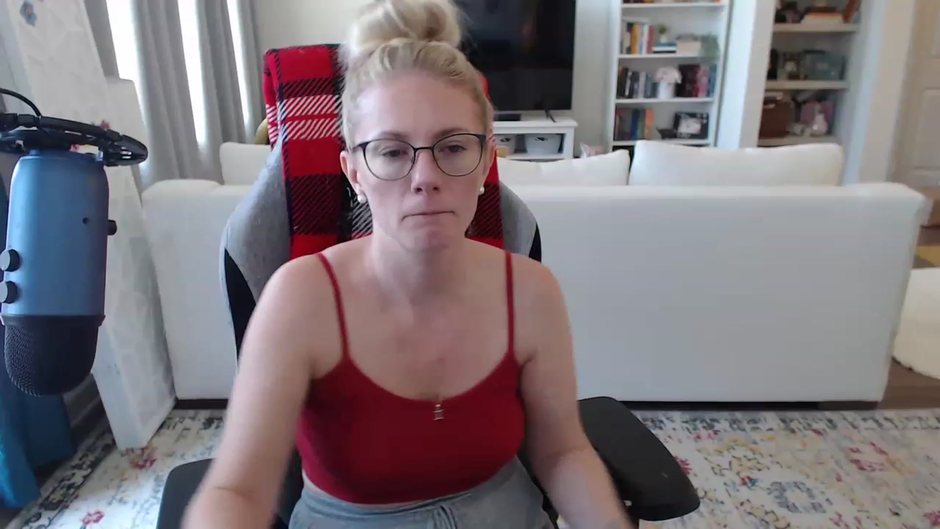 Gallery image thumbnail from TeecakeAvery's myfreecams stream on, 06/25/2023, 20:11 image 19 of 20