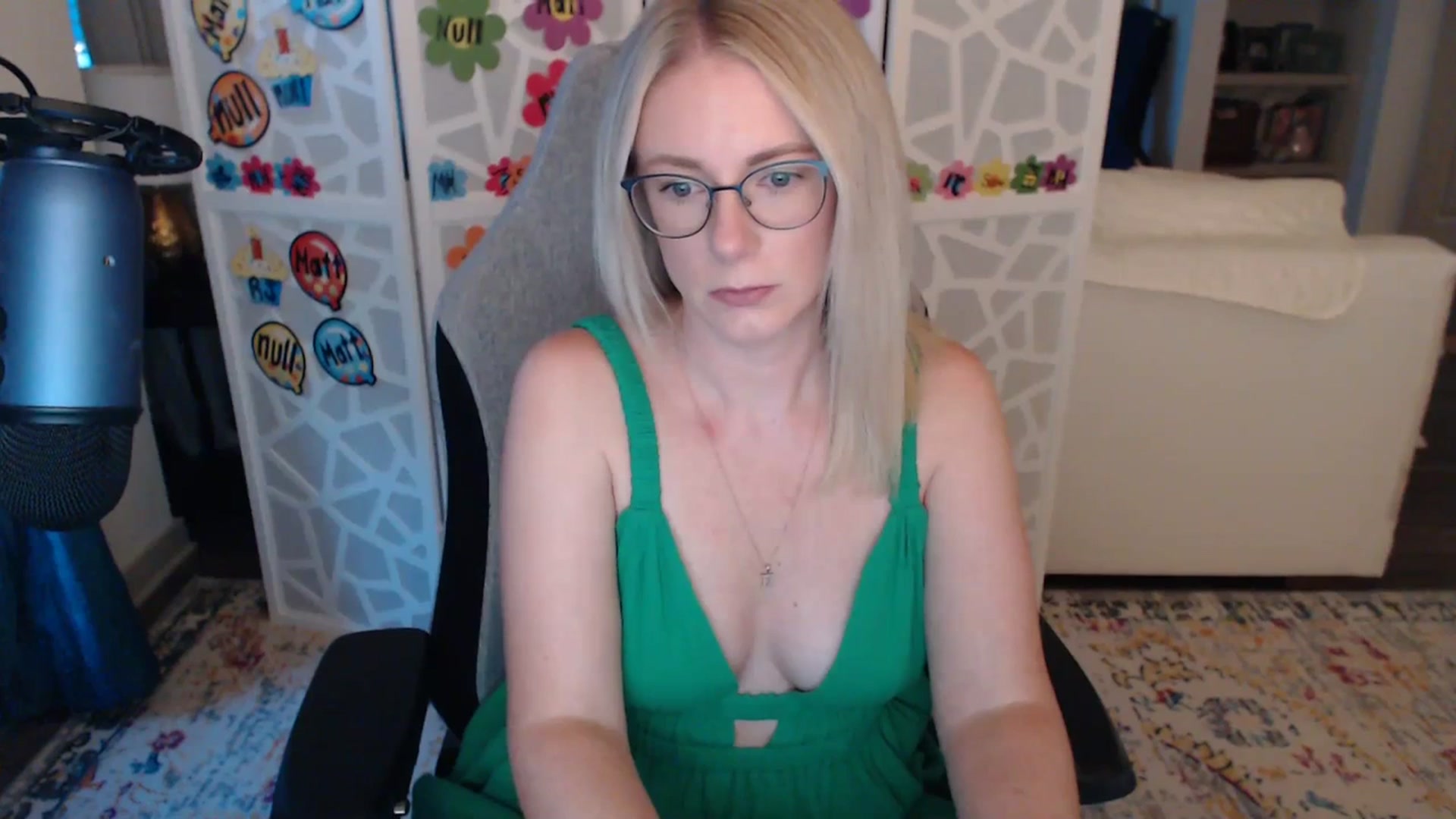 Gallery image thumbnail from TeecakeAvery's myfreecams stream on, 07/01/2023, 02:09 image 3 of 20