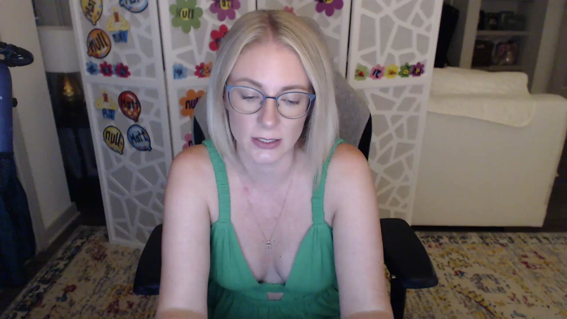 Gallery image thumbnail from TeecakeAvery's myfreecams stream on, 07/01/2023, 03:55 image 14 of 20