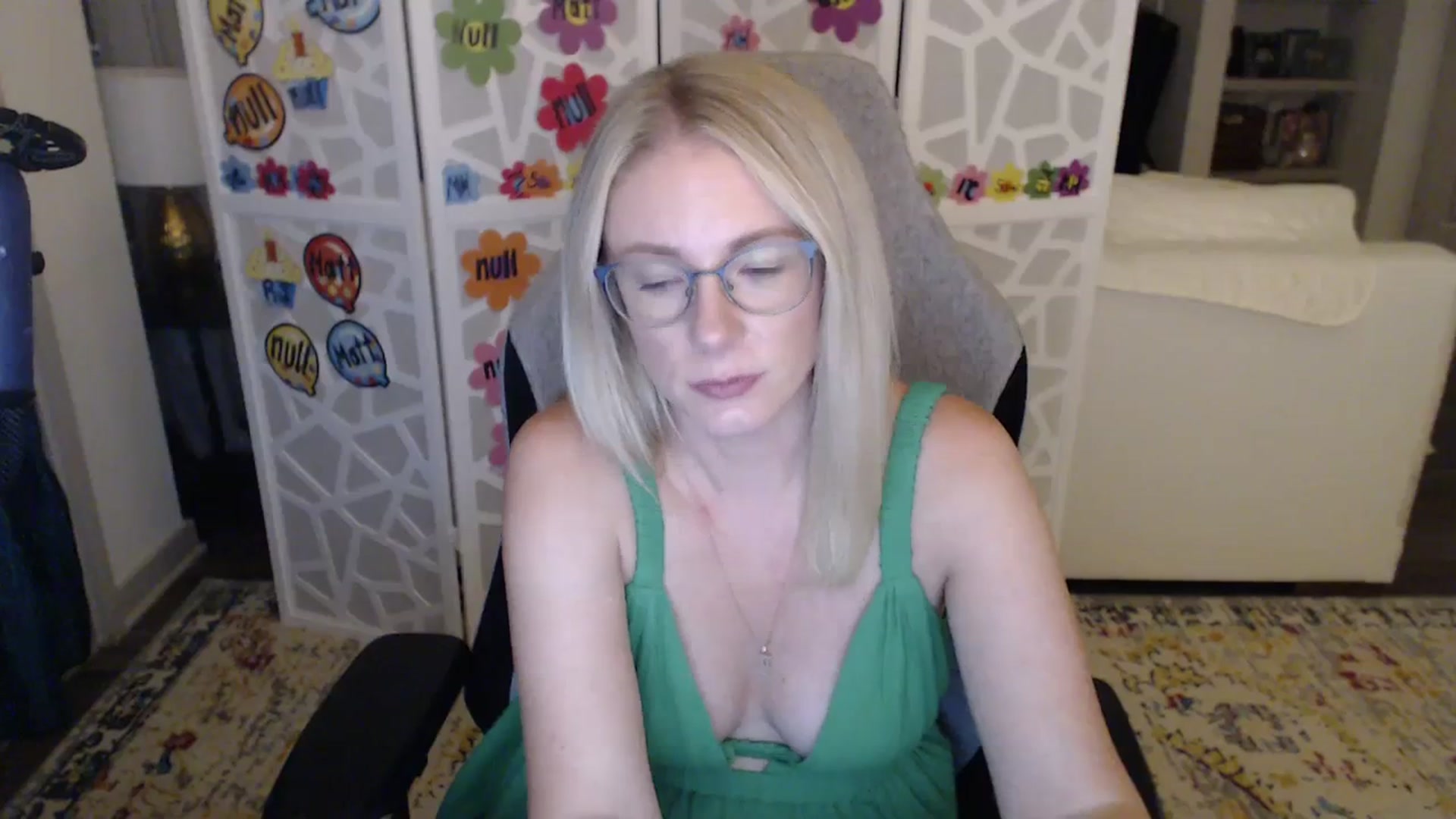 Gallery image thumbnail from TeecakeAvery's myfreecams stream on, 07/01/2023, 03:55 image 5 of 20