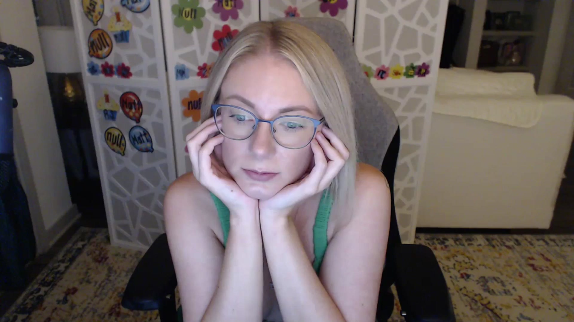 Gallery image thumbnail from TeecakeAvery's myfreecams stream on, 07/01/2023, 03:55 image 20 of 20
