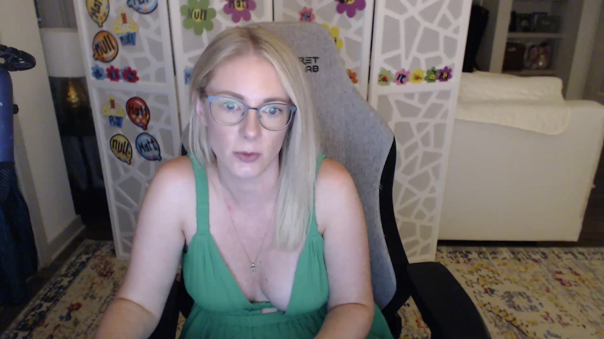 Gallery image thumbnail from TeecakeAvery's myfreecams stream on, 07/01/2023, 03:55 image 8 of 20