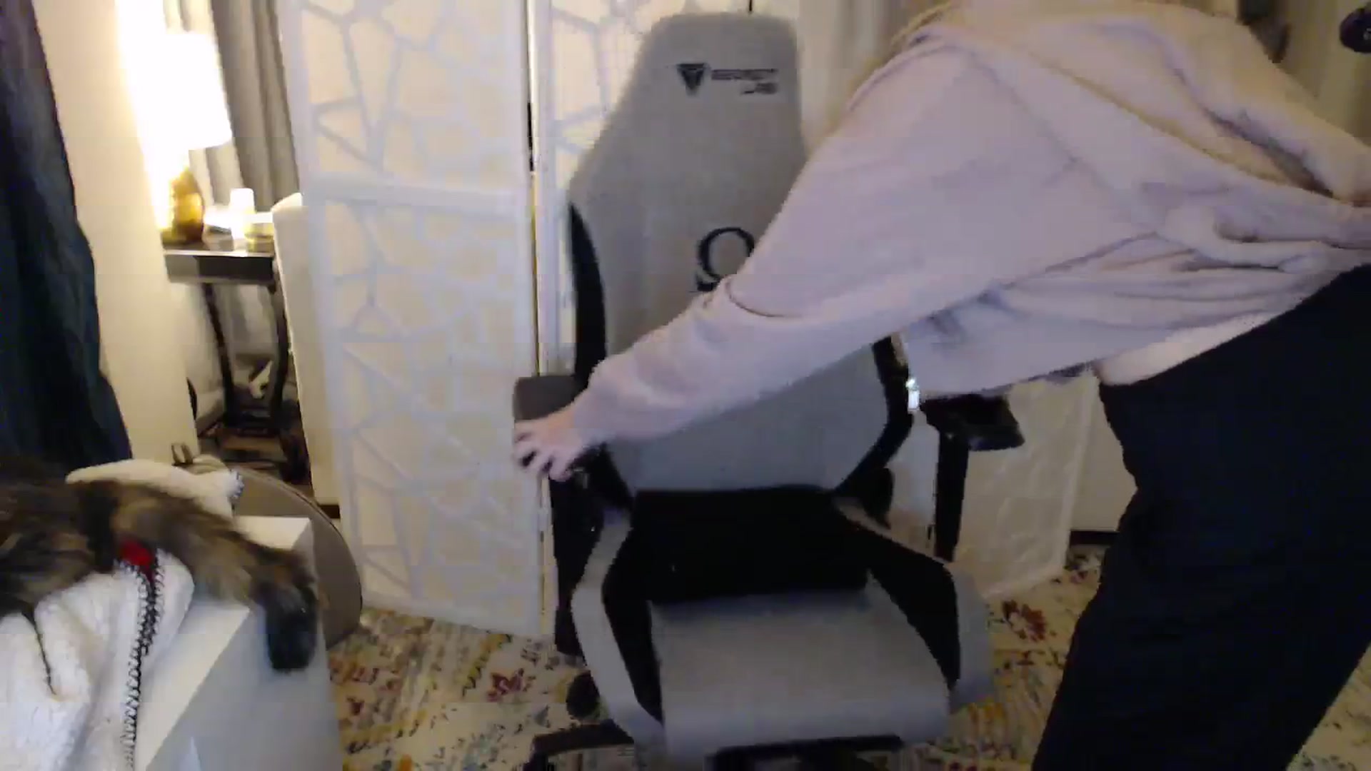 Gallery image thumbnail from Teecaketv's myfreecams stream on, 04/09/2024, 02:41 image 18 of 20