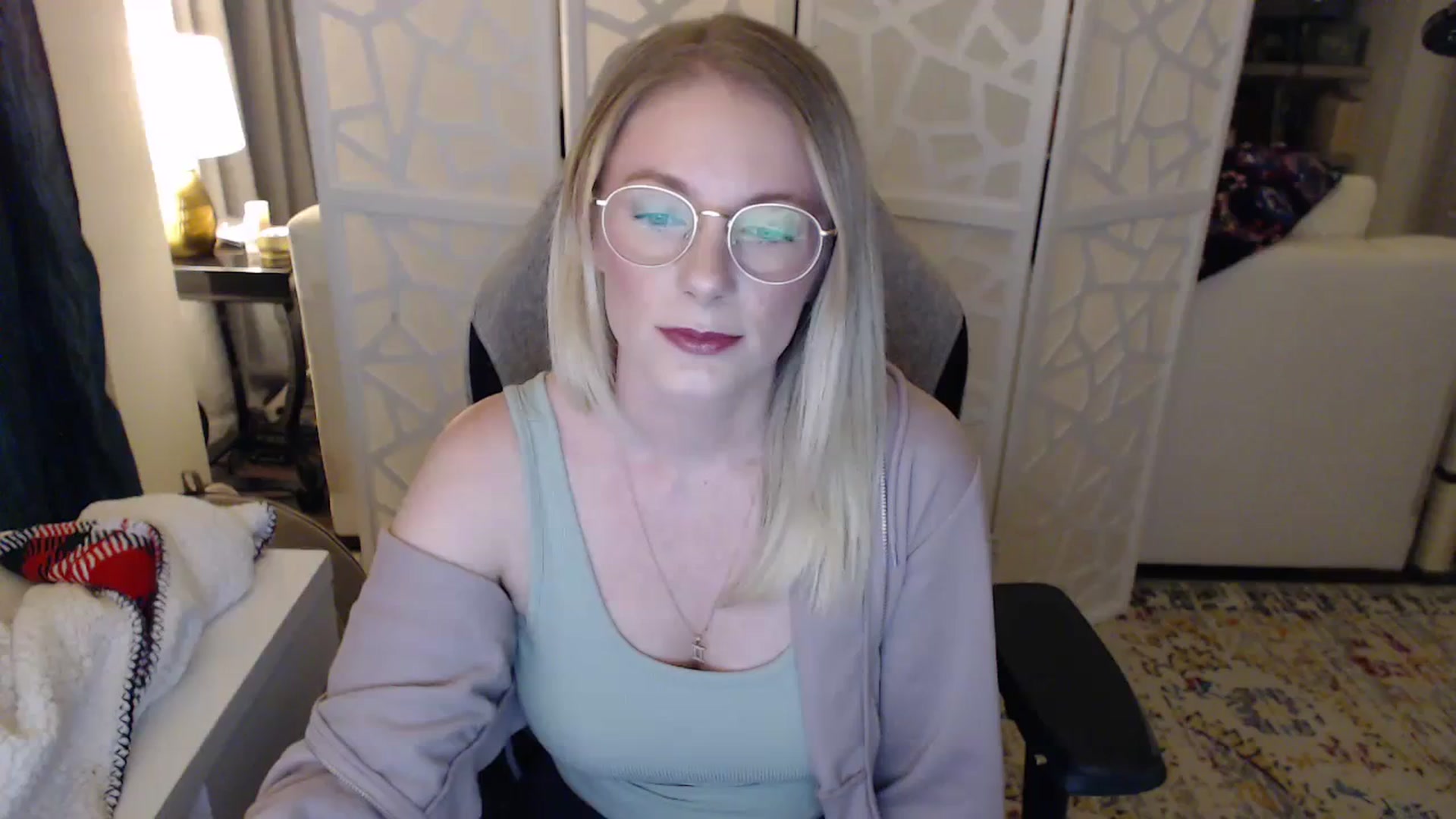 Gallery image thumbnail from Teecaketv's myfreecams stream on, 04/09/2024, 02:41 image 2 of 20