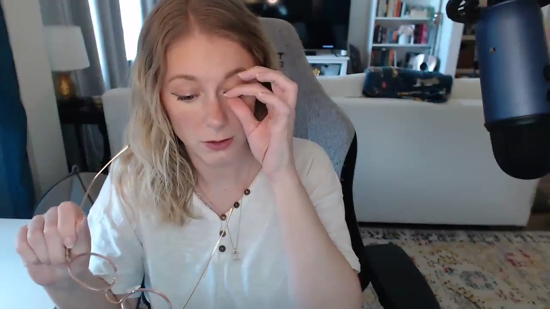 Gallery image thumbnail from Teecaketv's myfreecams stream on, 05/14/2024, 24:03 image 4 of 20