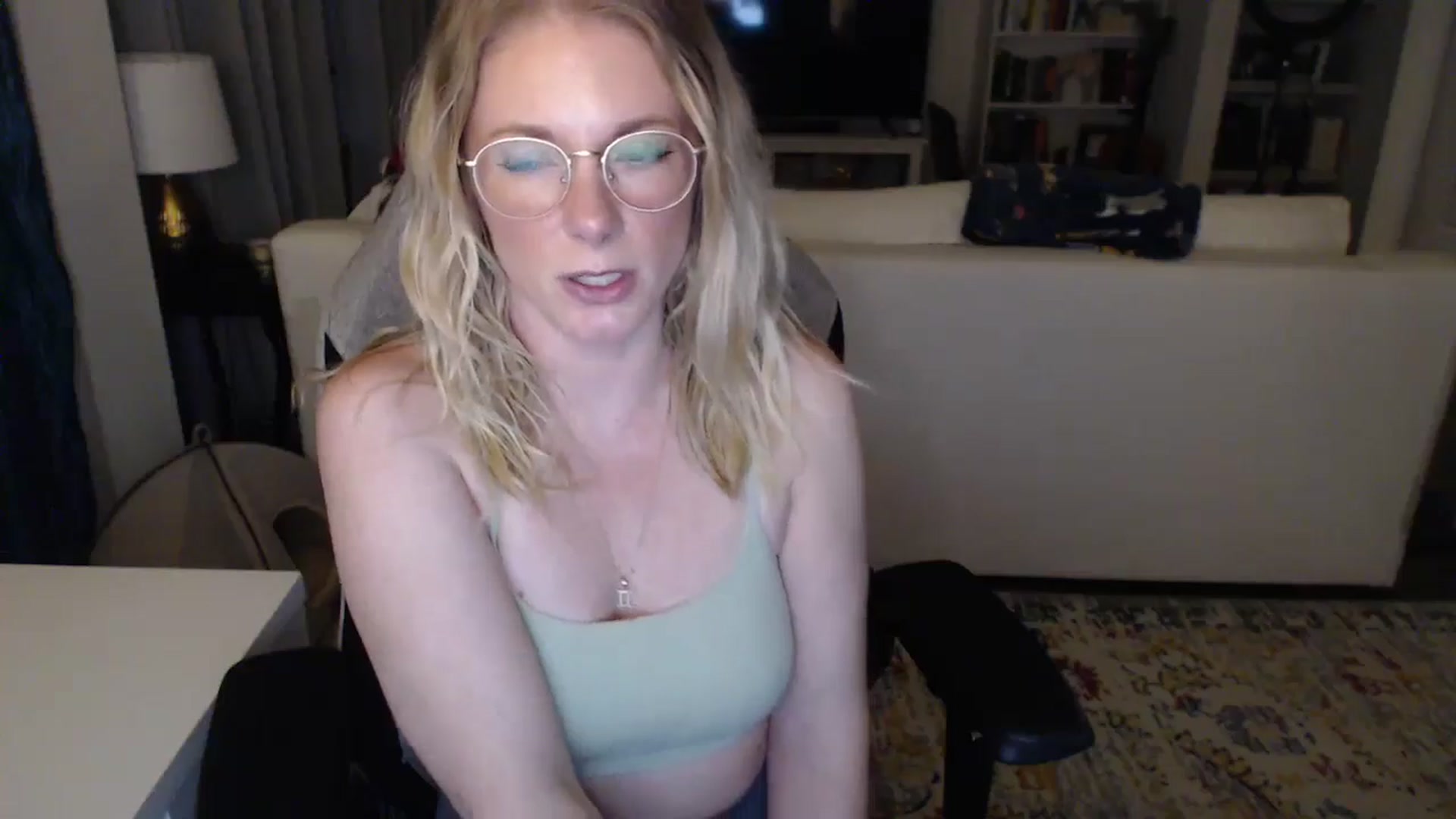 Gallery image thumbnail from Teecaketv's myfreecams stream on, 05/14/2024, 24:03 image 20 of 20