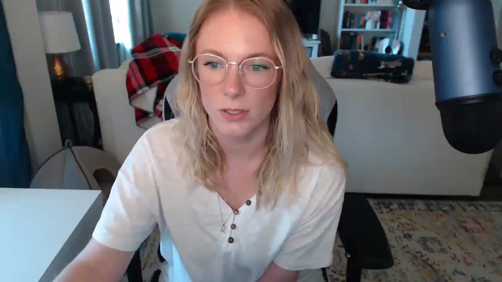 Gallery image thumbnail from Teecaketv's myfreecams stream on, 05/14/2024, 02:00 image 7 of 20