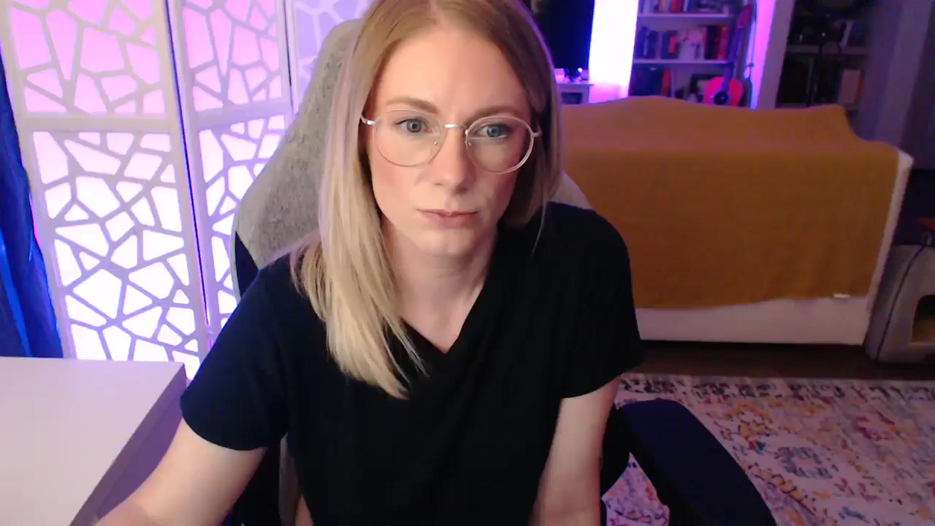 Gallery image thumbnail from Teecaketv's myfreecams stream on, 05/15/2024, 03:07 image 17 of 20