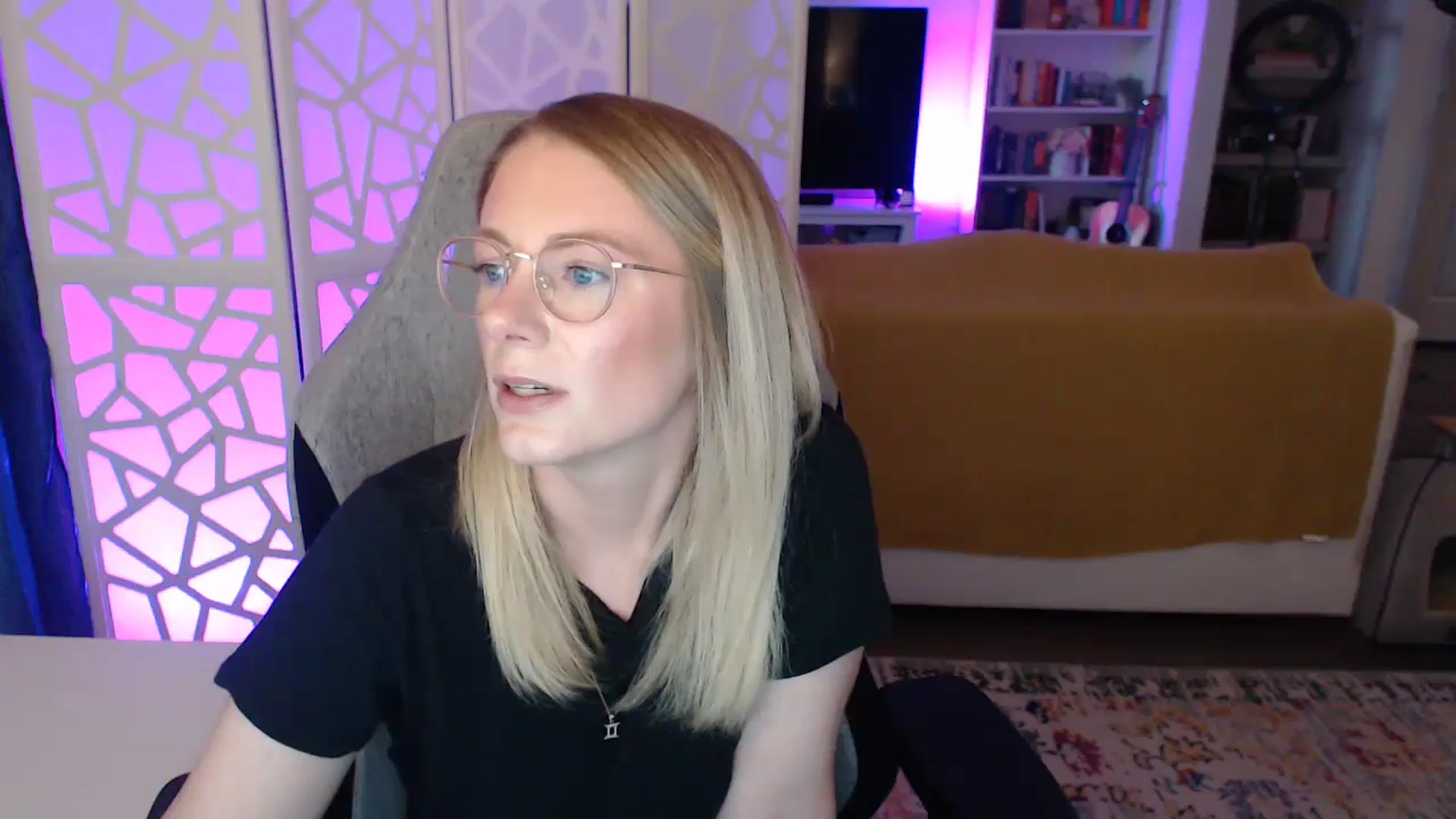 Gallery image thumbnail from Teecaketv's myfreecams stream on, 05/15/2024, 03:07 image 12 of 20