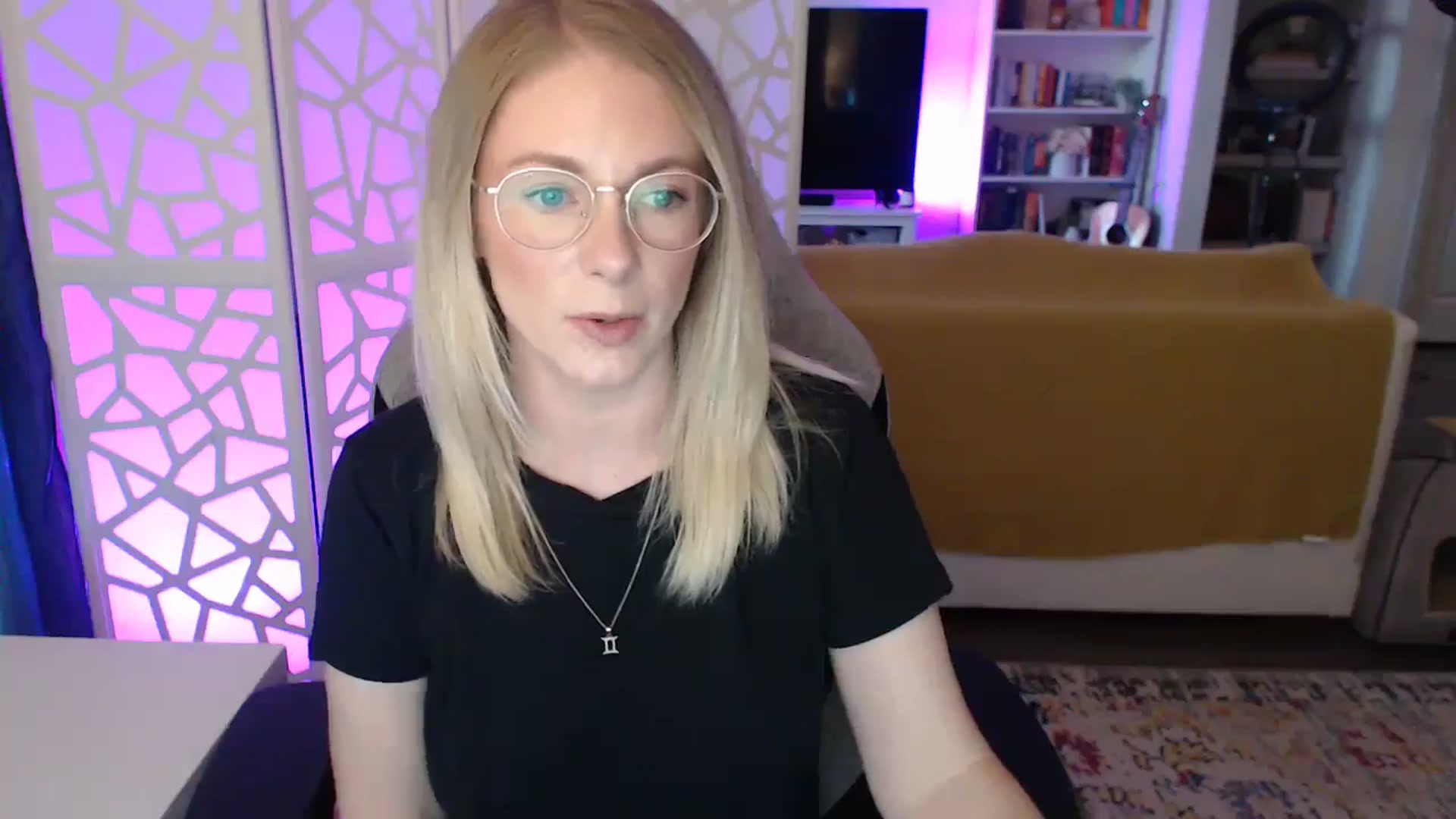 Gallery image thumbnail from Teecaketv's myfreecams stream on, 05/15/2024, 03:07 image 11 of 20