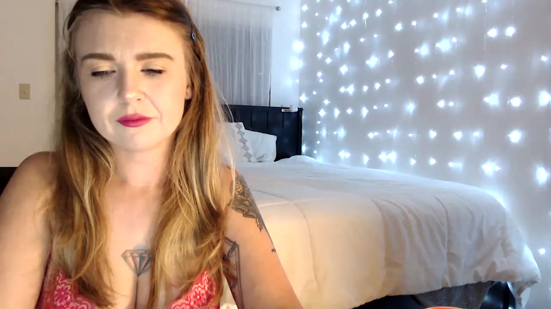Gallery image thumbnail from Teegra_'s myfreecams stream on, 05/25/2023, 06:33 image 7 of 20