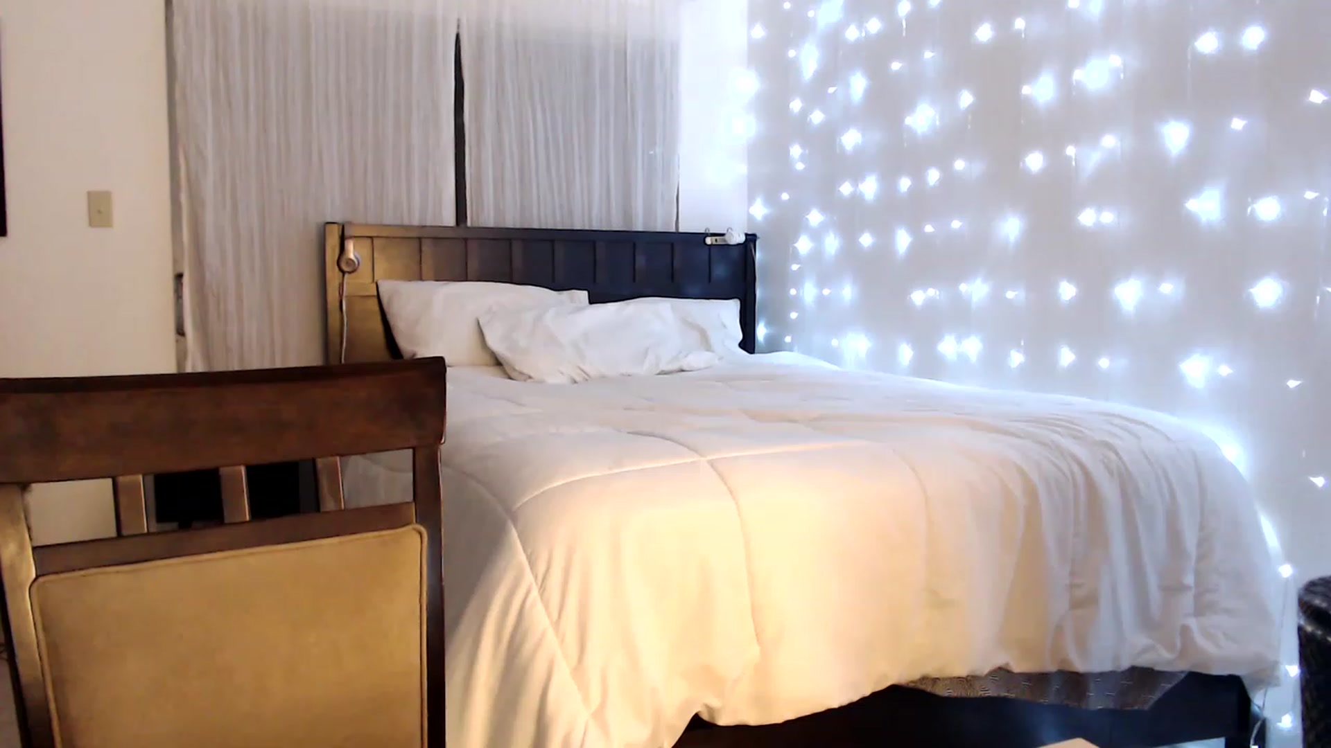 Gallery image thumbnail from Teegra_'s myfreecams stream on, 05/26/2023, 07:02 image 11 of 20