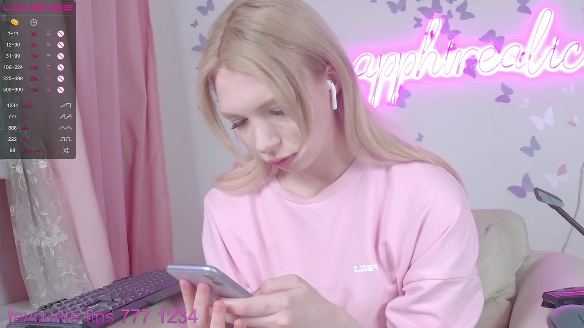Gallery image thumbnail from Teentatalla's myfreecams stream on, 05/09/2023, 13:39 image 16 of 20