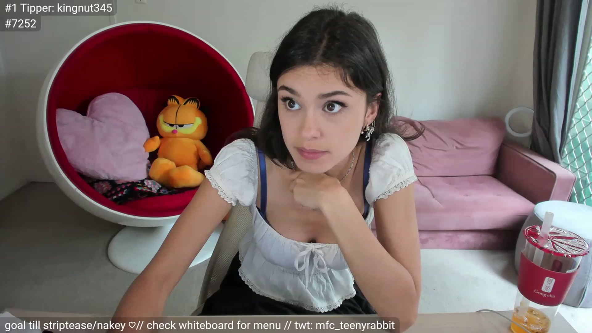 Gallery image thumbnail from TeenyRabbit's myfreecams stream on, 02/01/2023, 07:23 image 5 of 20