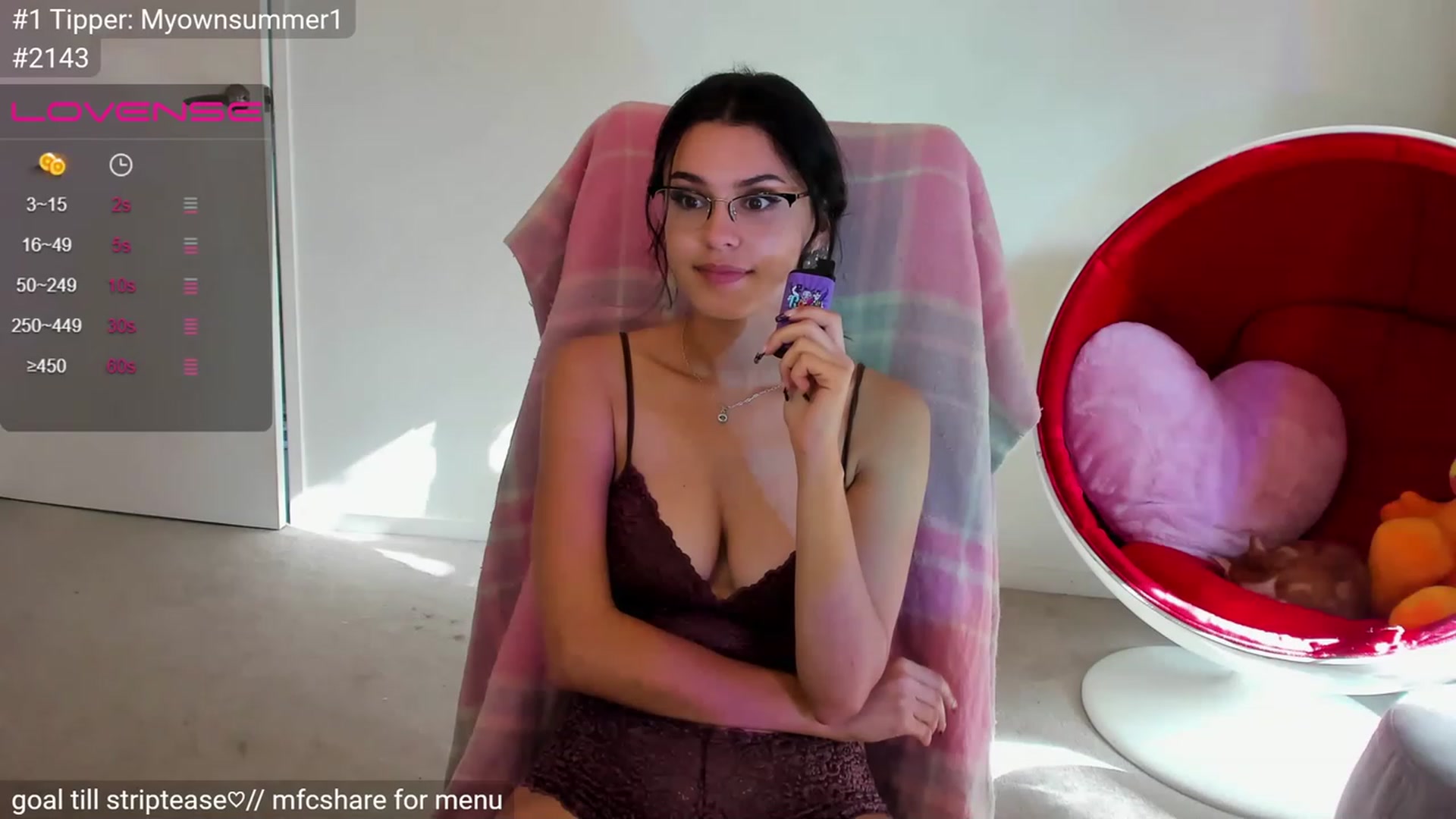 Gallery image thumbnail from TeenyRabbit's myfreecams stream on, 03/29/2023, 05:33 image 4 of 20