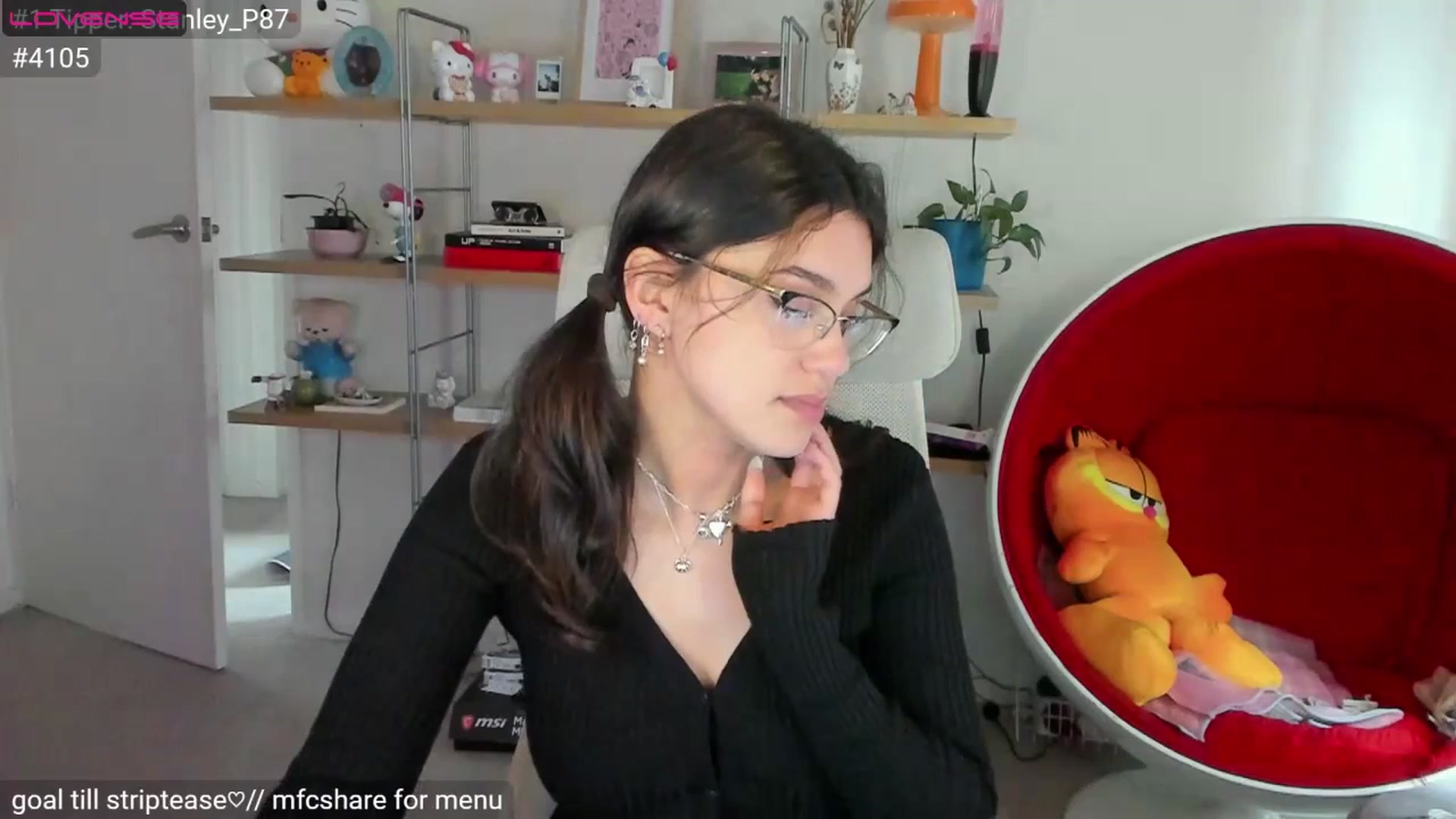 Gallery image thumbnail from TeenyRabbit's myfreecams stream on, 06/30/2023, 04:31 image 1 of 20