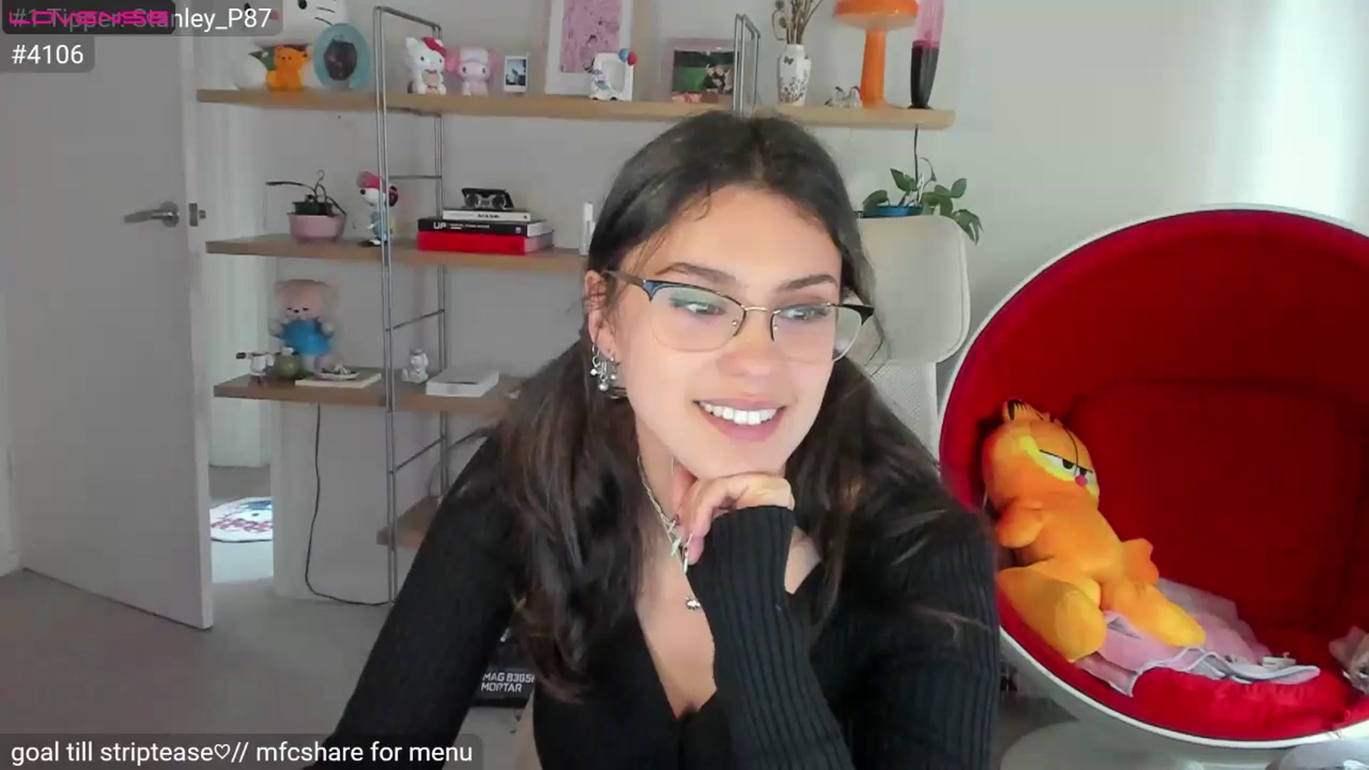 Gallery image thumbnail from TeenyRabbit's myfreecams stream on, 06/30/2023, 04:31 image 7 of 20