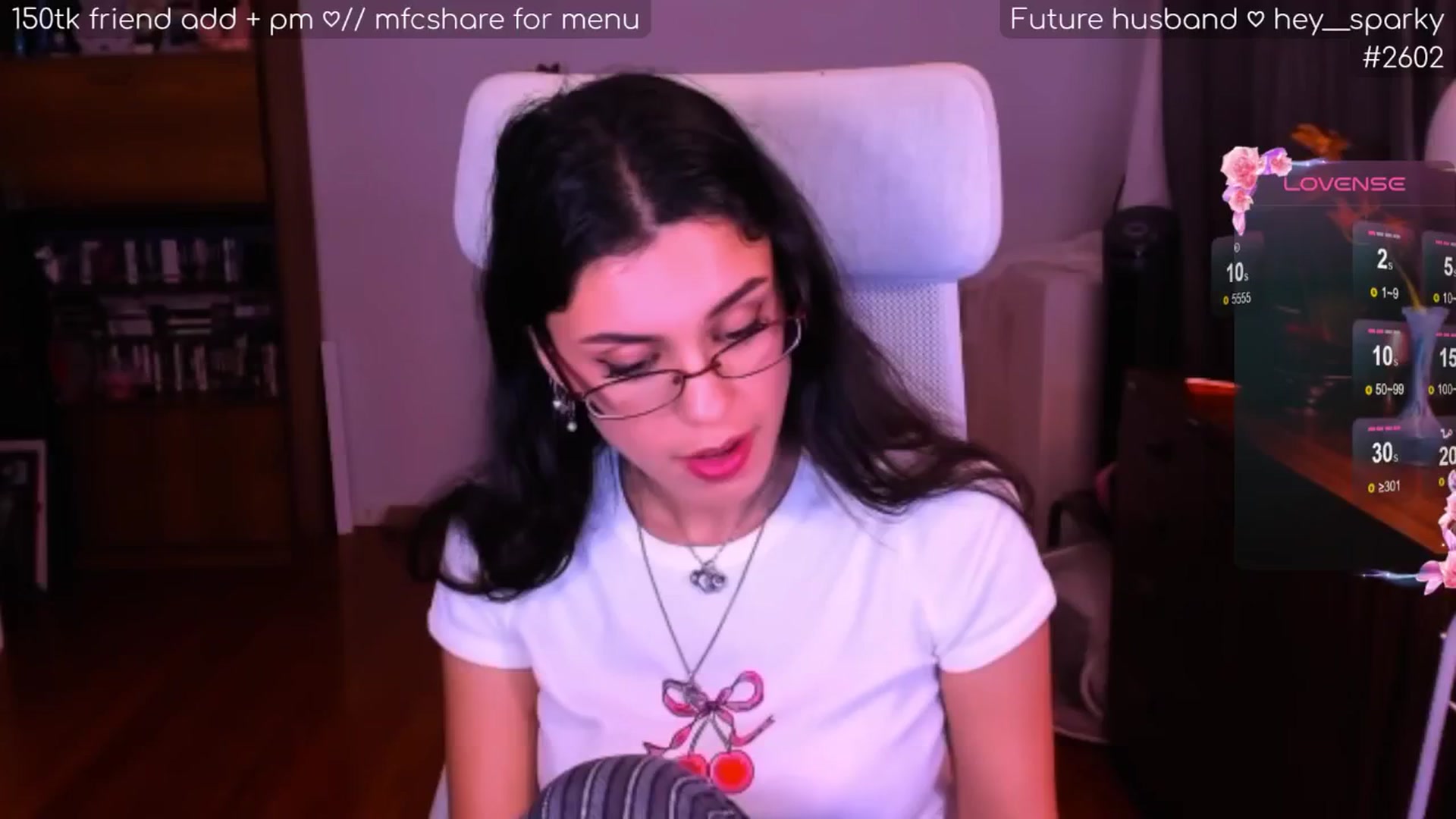 Gallery image thumbnail from TeenyRabbit's myfreecams stream on, 07/23/2024, 09:43 image 6 of 20