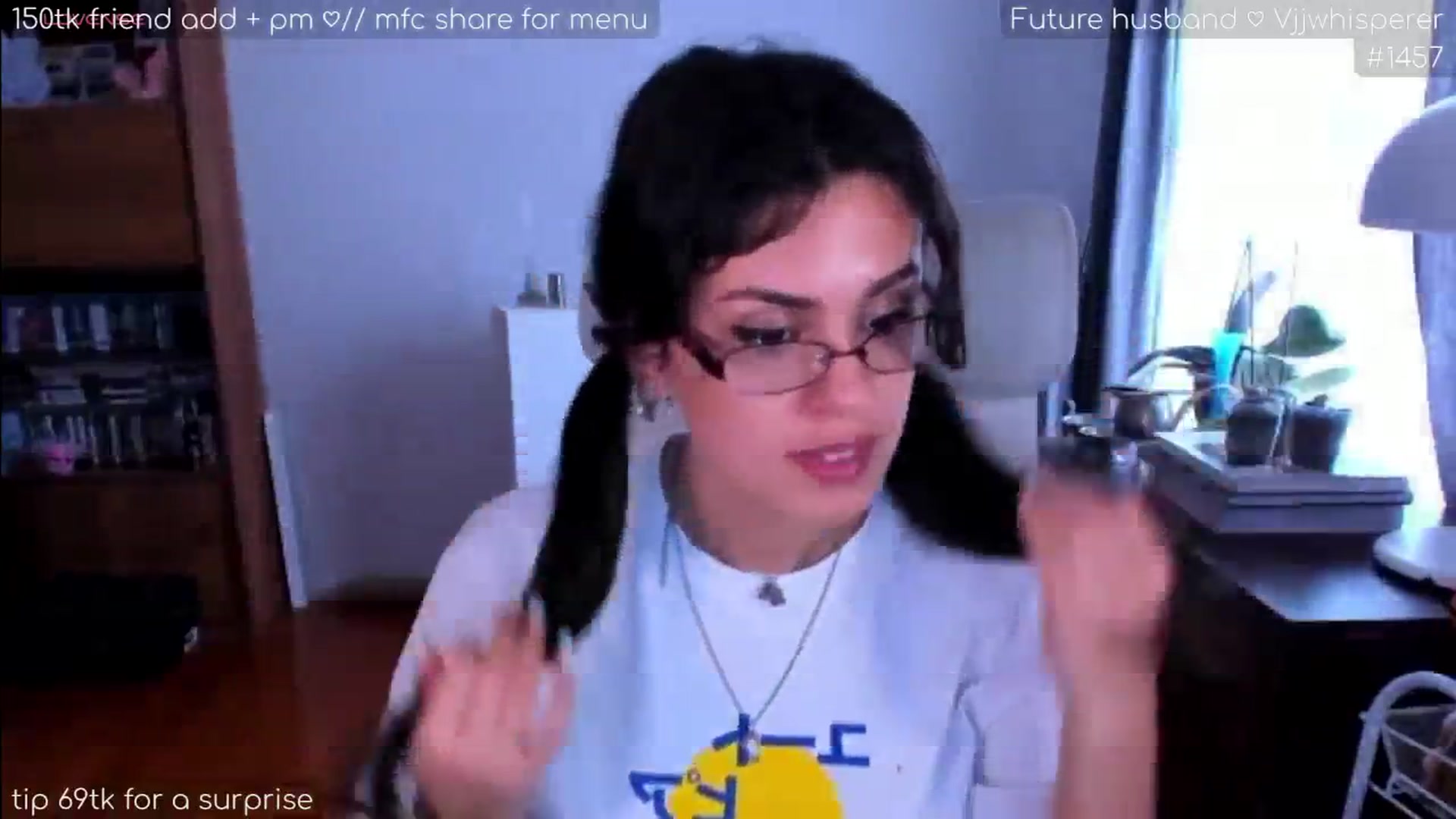 Gallery image thumbnail from TeenyRabbit's myfreecams stream on, 08/27/2024, 04:01 image 10 of 20