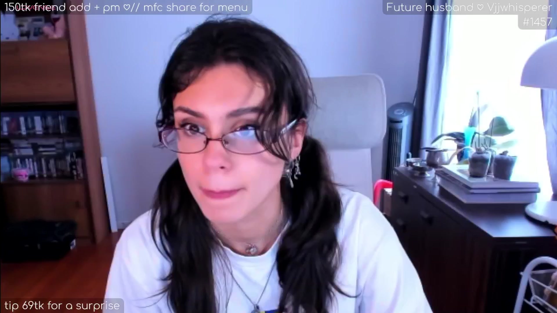 Gallery image thumbnail from TeenyRabbit's myfreecams stream on, 08/27/2024, 04:01 image 1 of 20