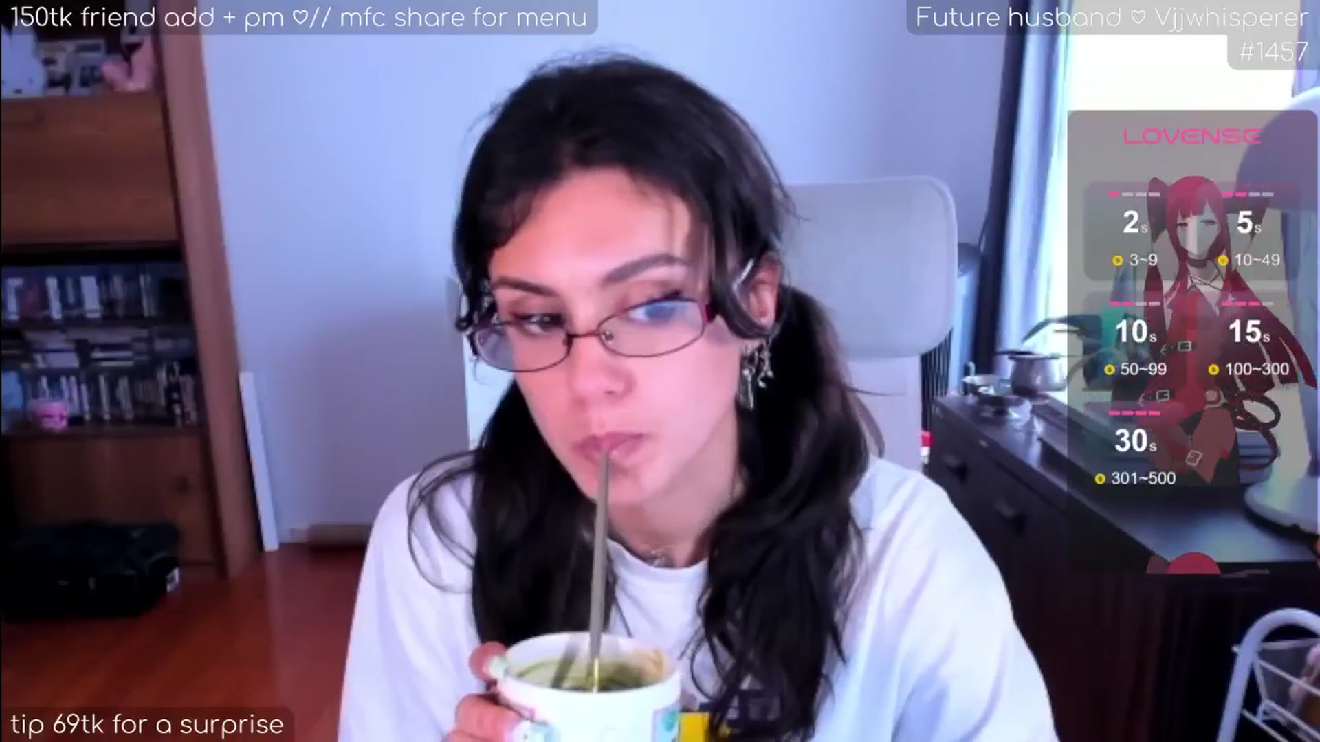 Gallery image thumbnail from TeenyRabbit's myfreecams stream on, 08/27/2024, 04:01 image 19 of 20