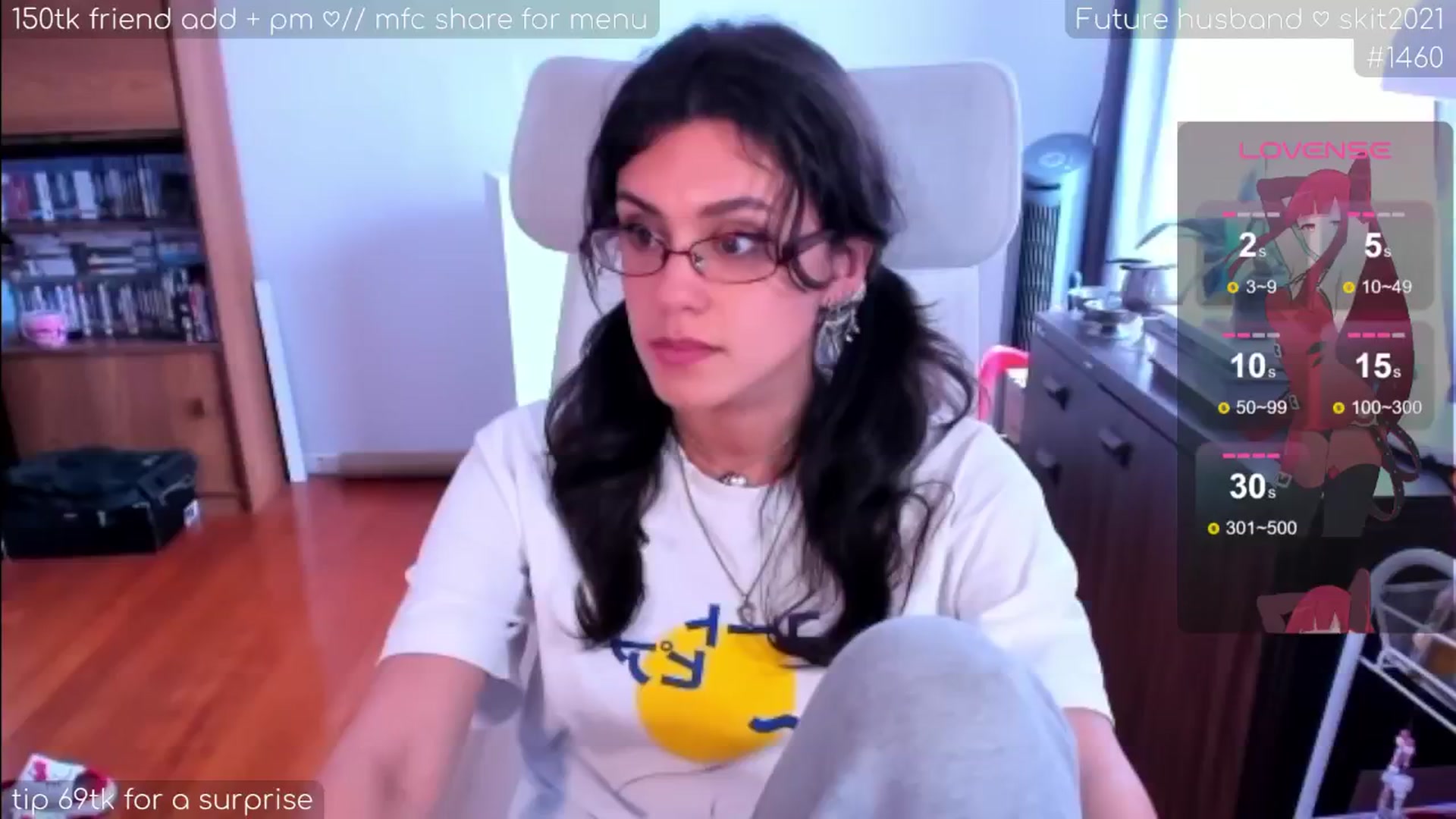 Gallery image thumbnail from TeenyRabbit's myfreecams stream on, 08/27/2024, 05:25 image 15 of 20
