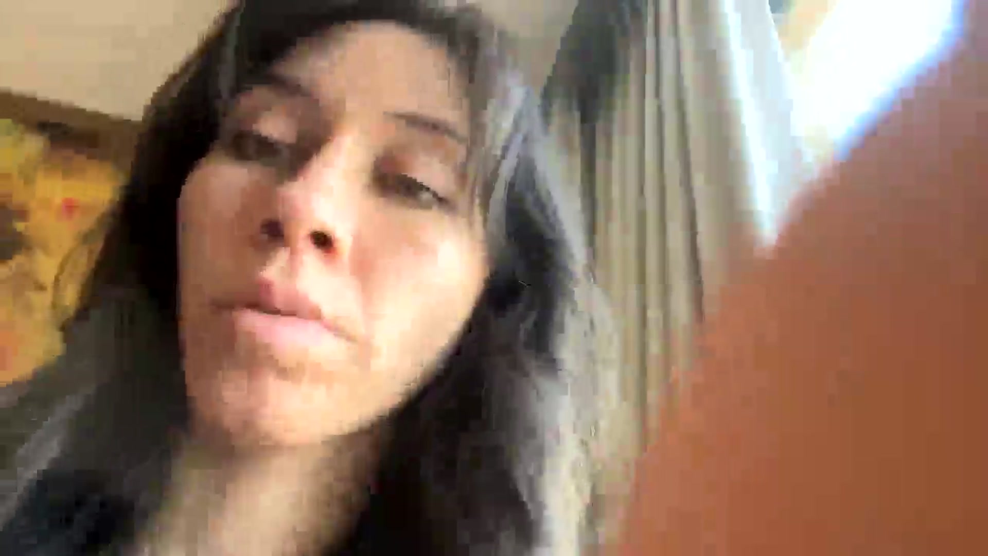 Gallery image thumbnail from TegannGrr's myfreecams stream on, 02/03/2025, 20:20 image 12 of 20